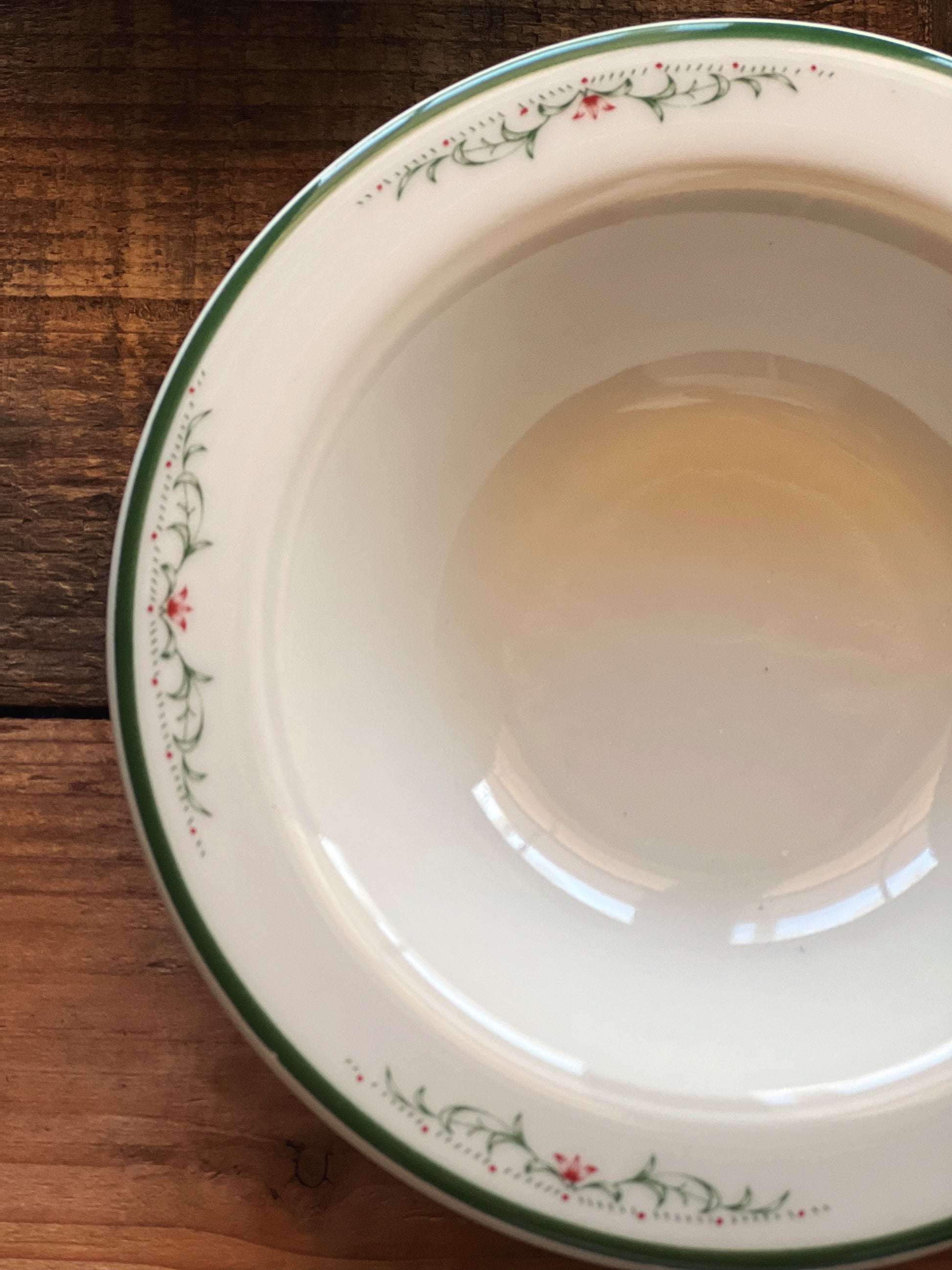 Vintage Set of 4 Homer Laughlin Seville Floral Berry Bowls