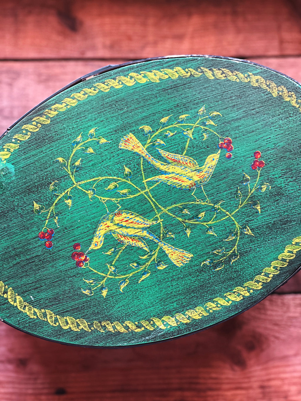 Vintage Wilton & Lee Reproduction Shaker Splint Box