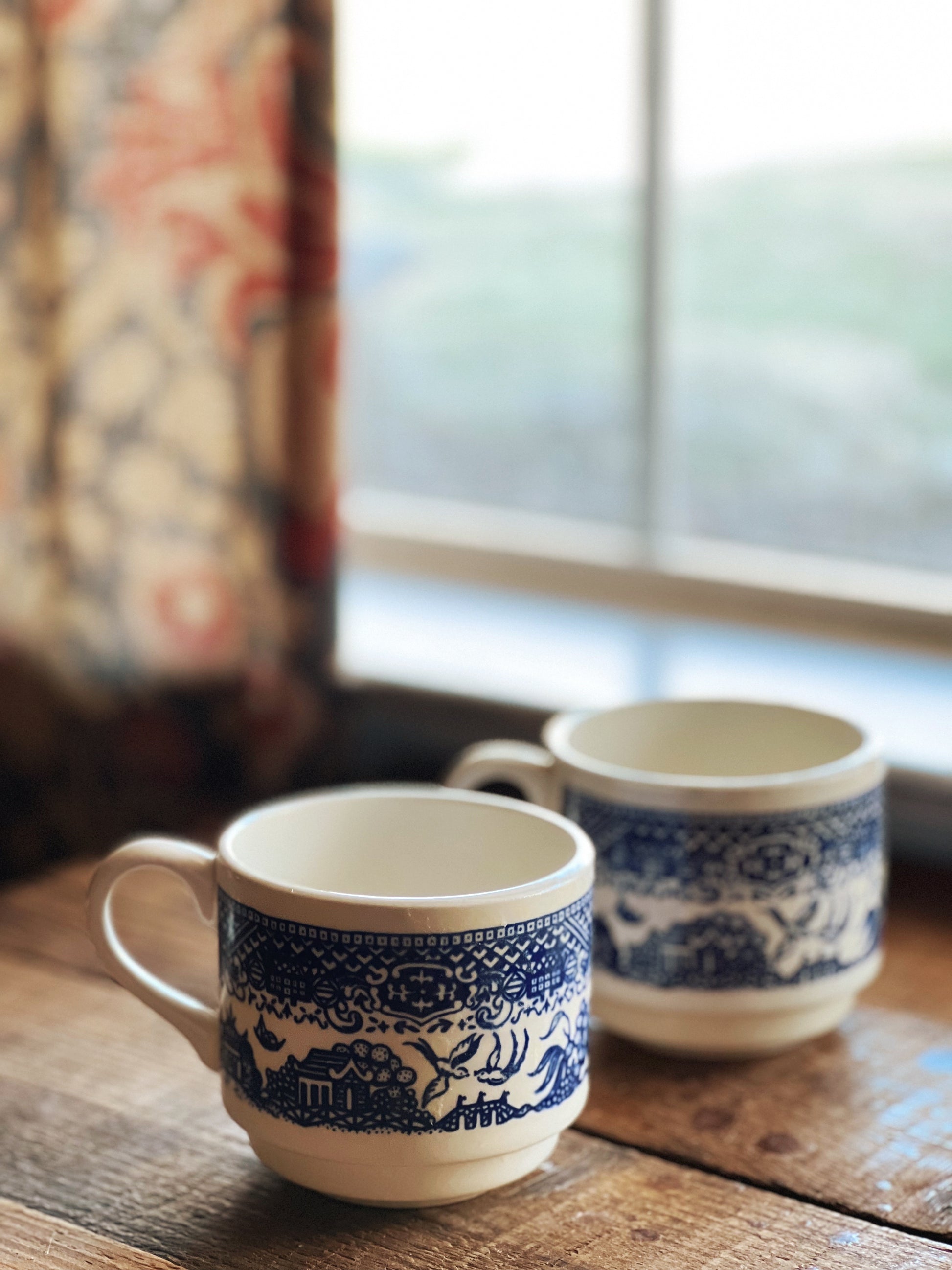 Vintage Royal China USA Blue Willow Stacking Teacup