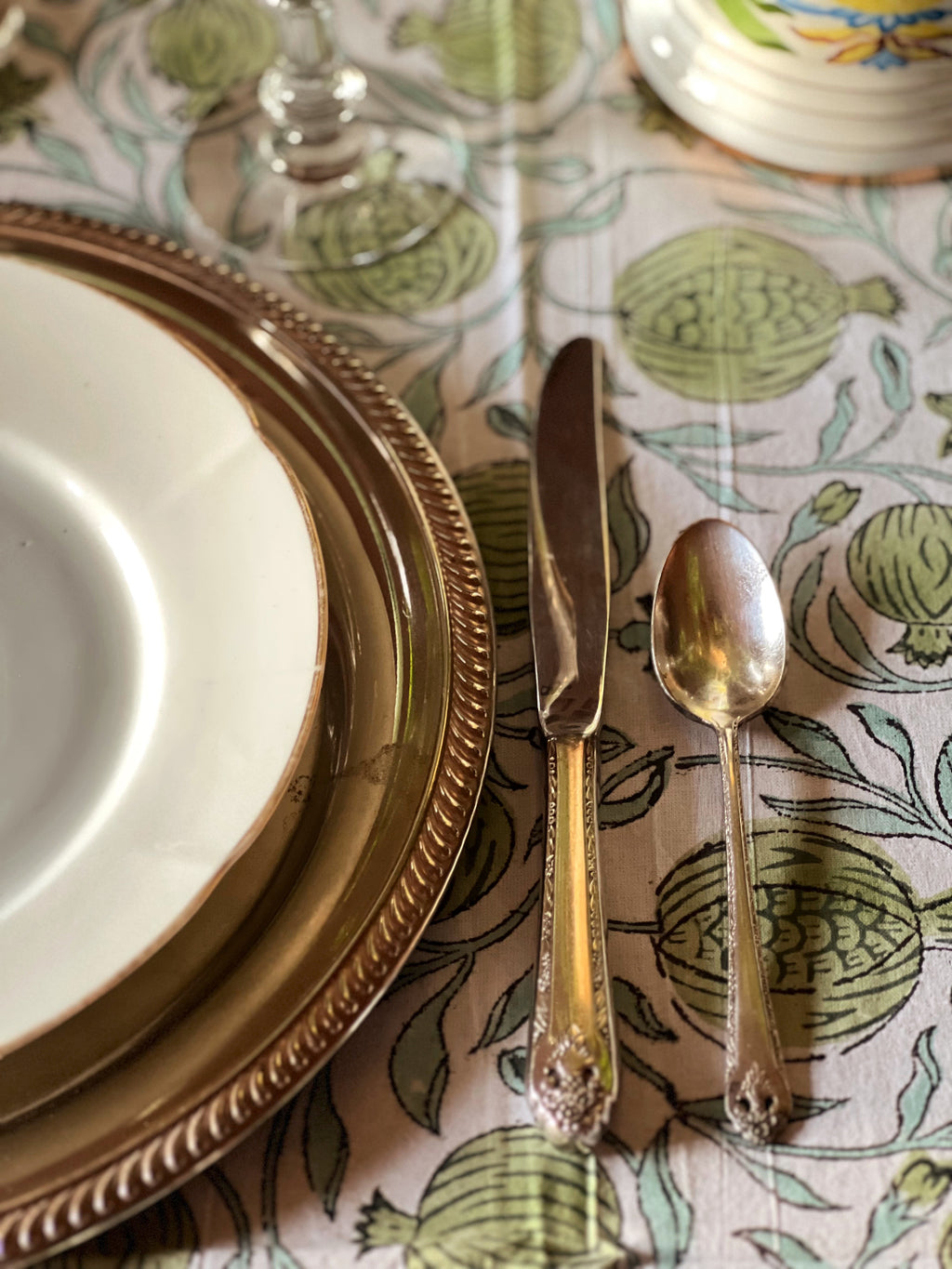 Vintage Holmes & Edwards Lovely Lady 20 Piece Flatware Set