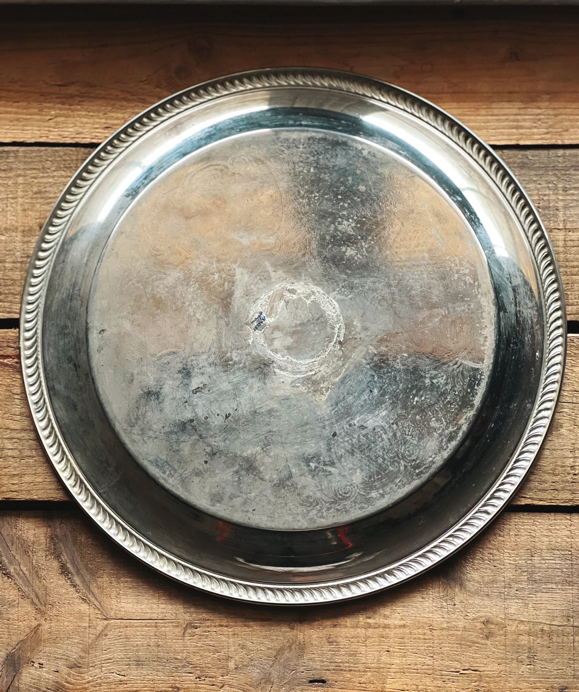 Vintage International Silver Round Serving Tray