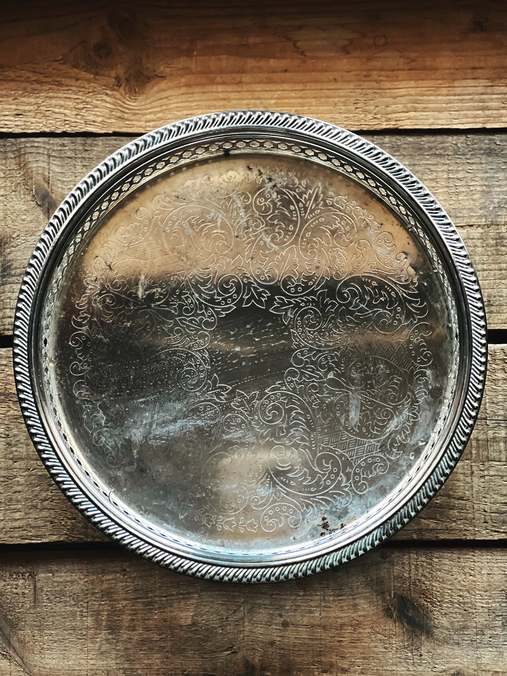 Vintage Round Butler's Tray
