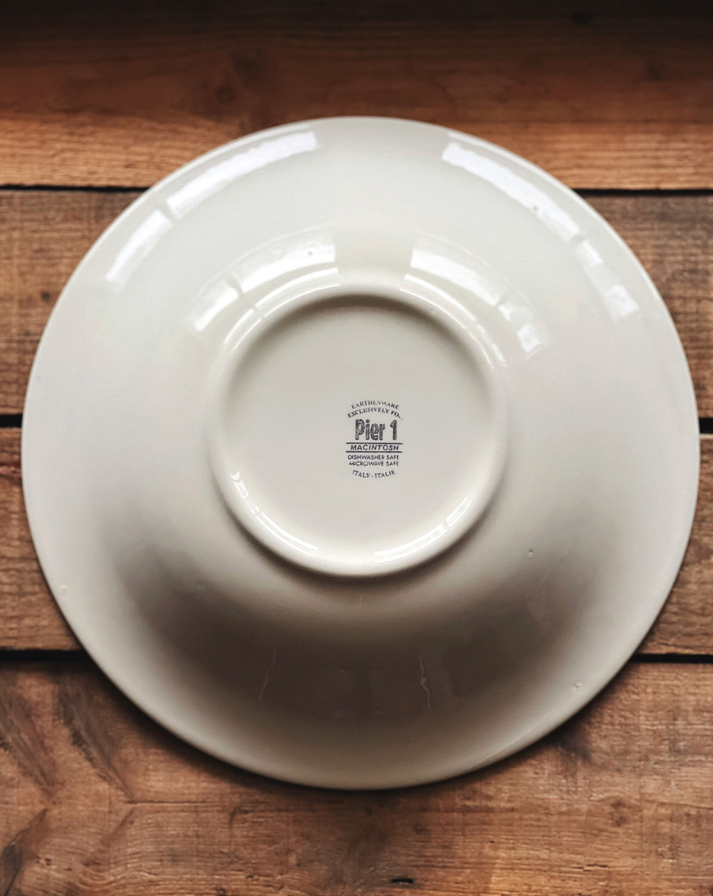 Vintage Pier 1 Macintosh Pasta Serving Bowl