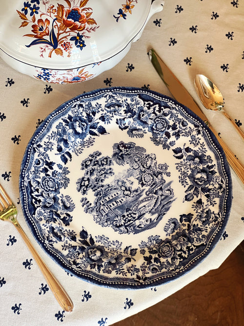 Queen's England Tonquin Dinner Plate