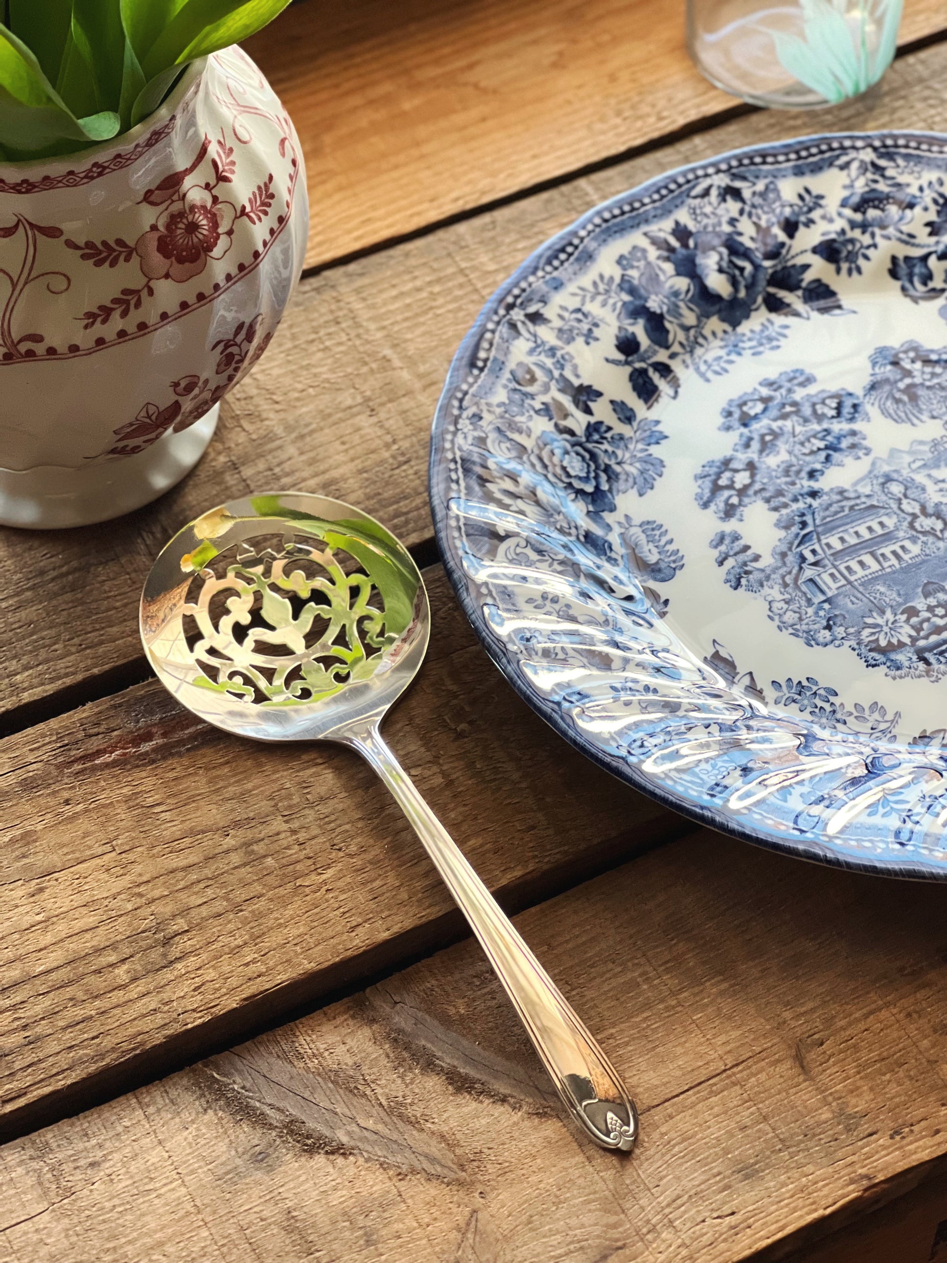 Vintage Oneida Prestige Silver Longchamp Chaumont Silverware