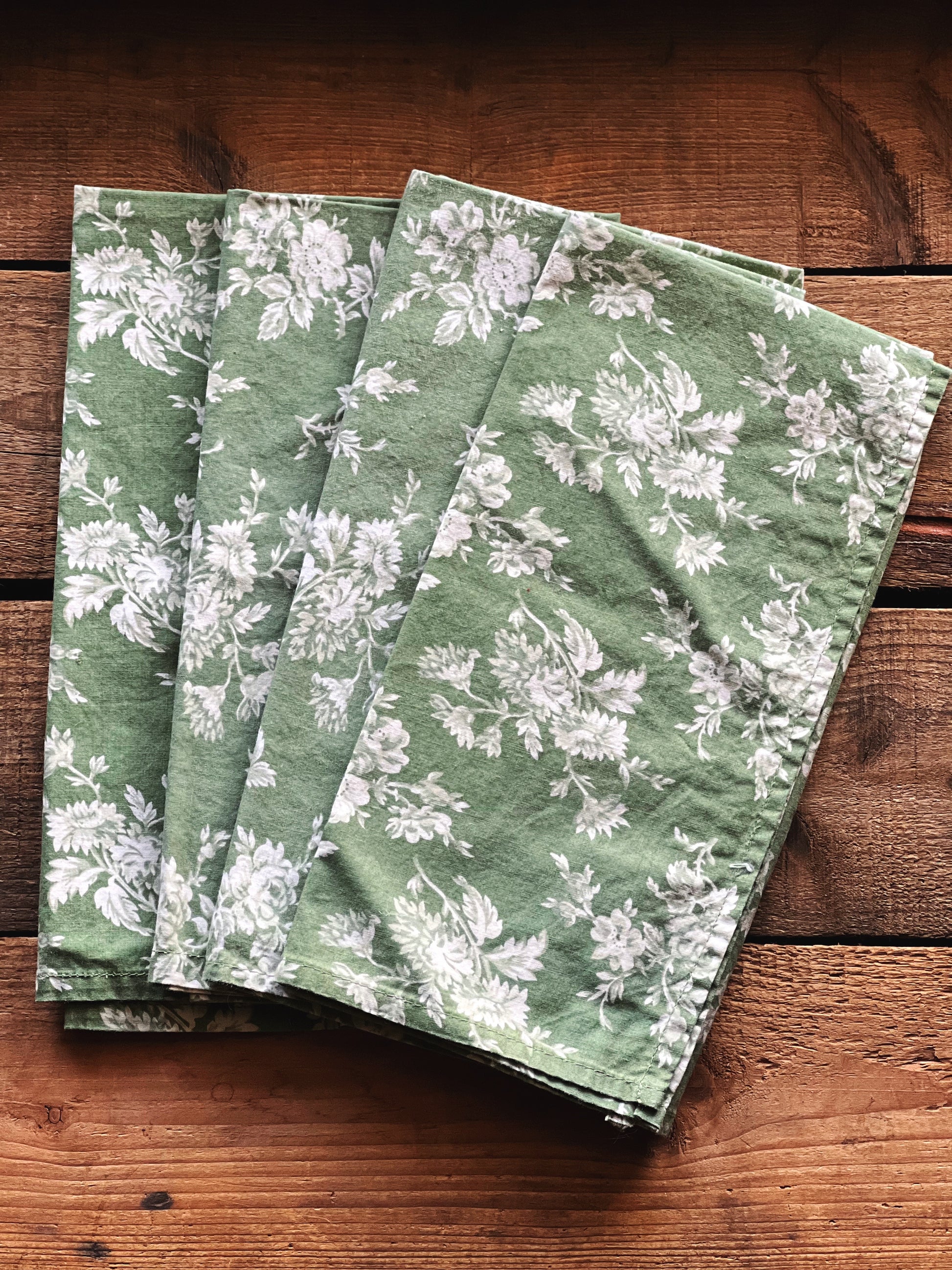 Vintage Williams Sonoma Green Chintz Floral Napkins