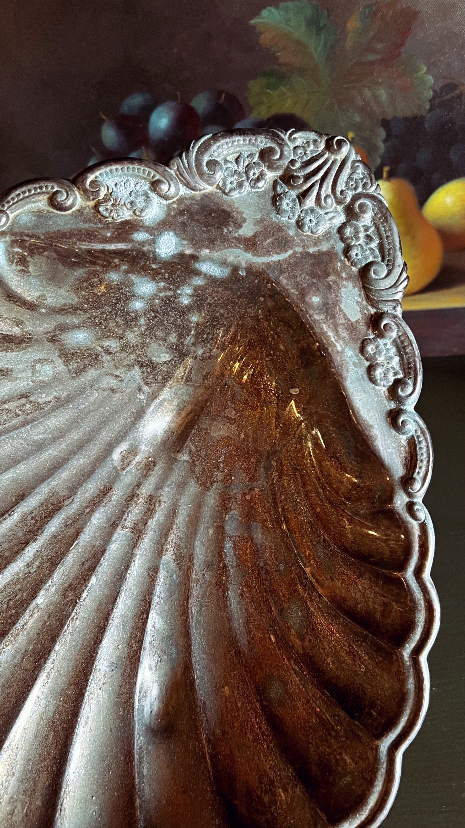Vintage Sheridan Silverplate Scallop Shell Bowl