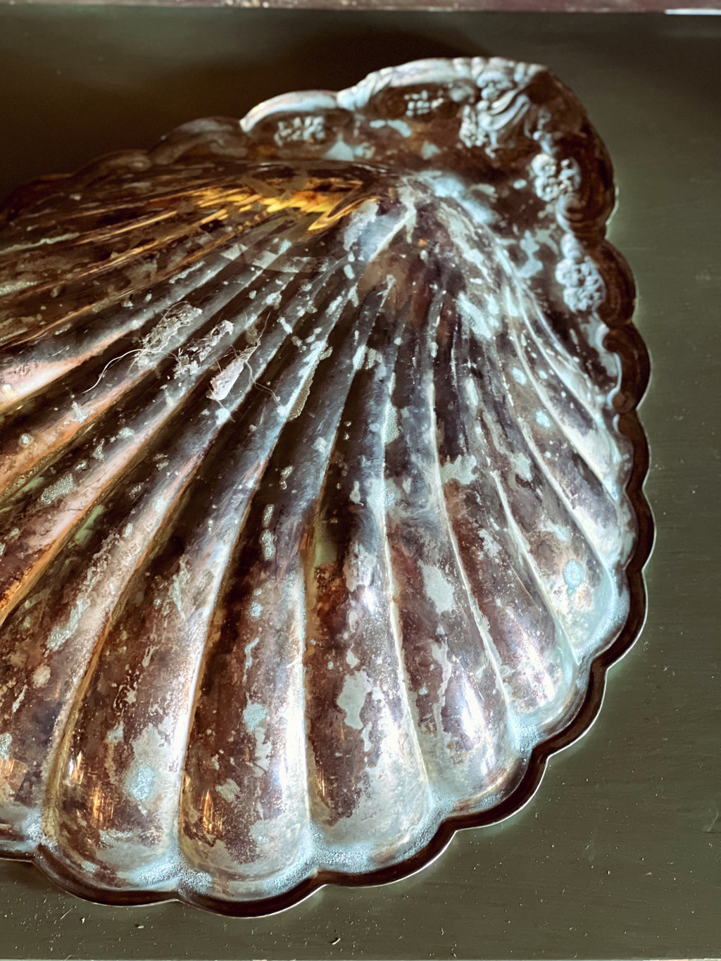 Vintage Sheridan Silverplate Scallop Shell Bowl