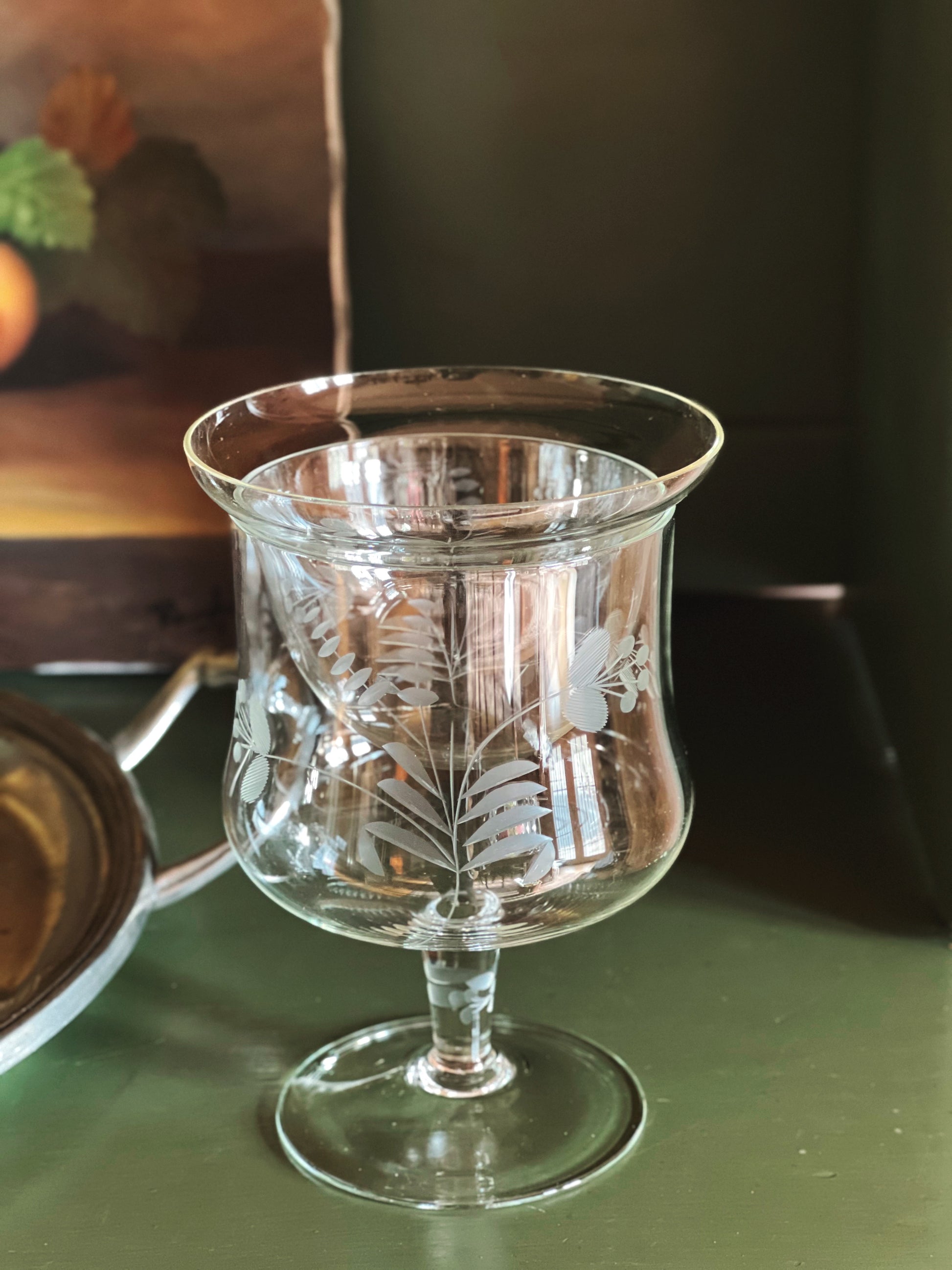 Vintage Set of 4 Etched Glass Shrimp Servers Icers