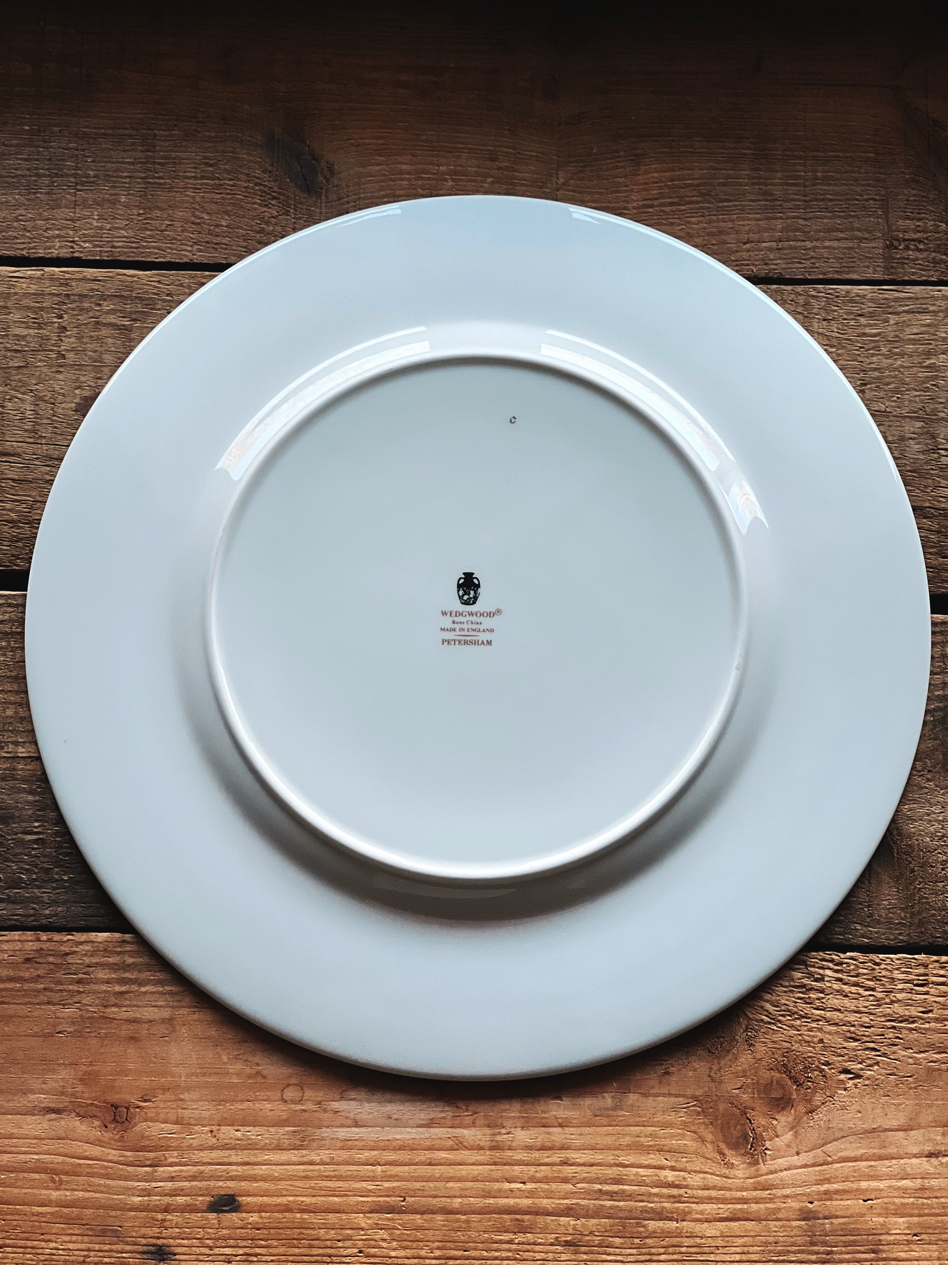 Vintage Wedgwood Petersham Dinner Plate