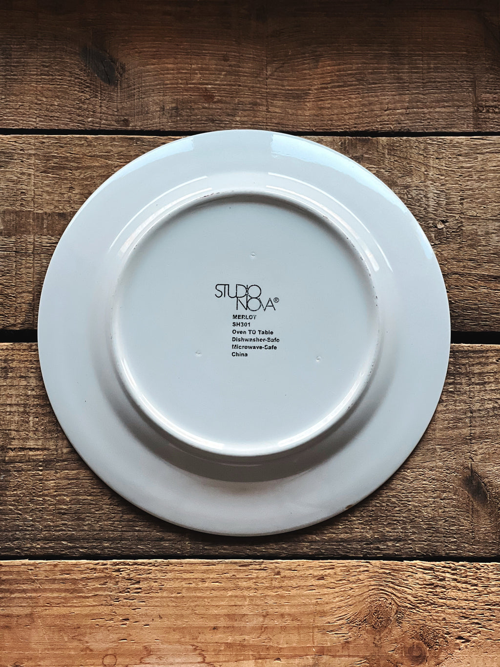 Vintage Studio Nova Merlot Salad Plate