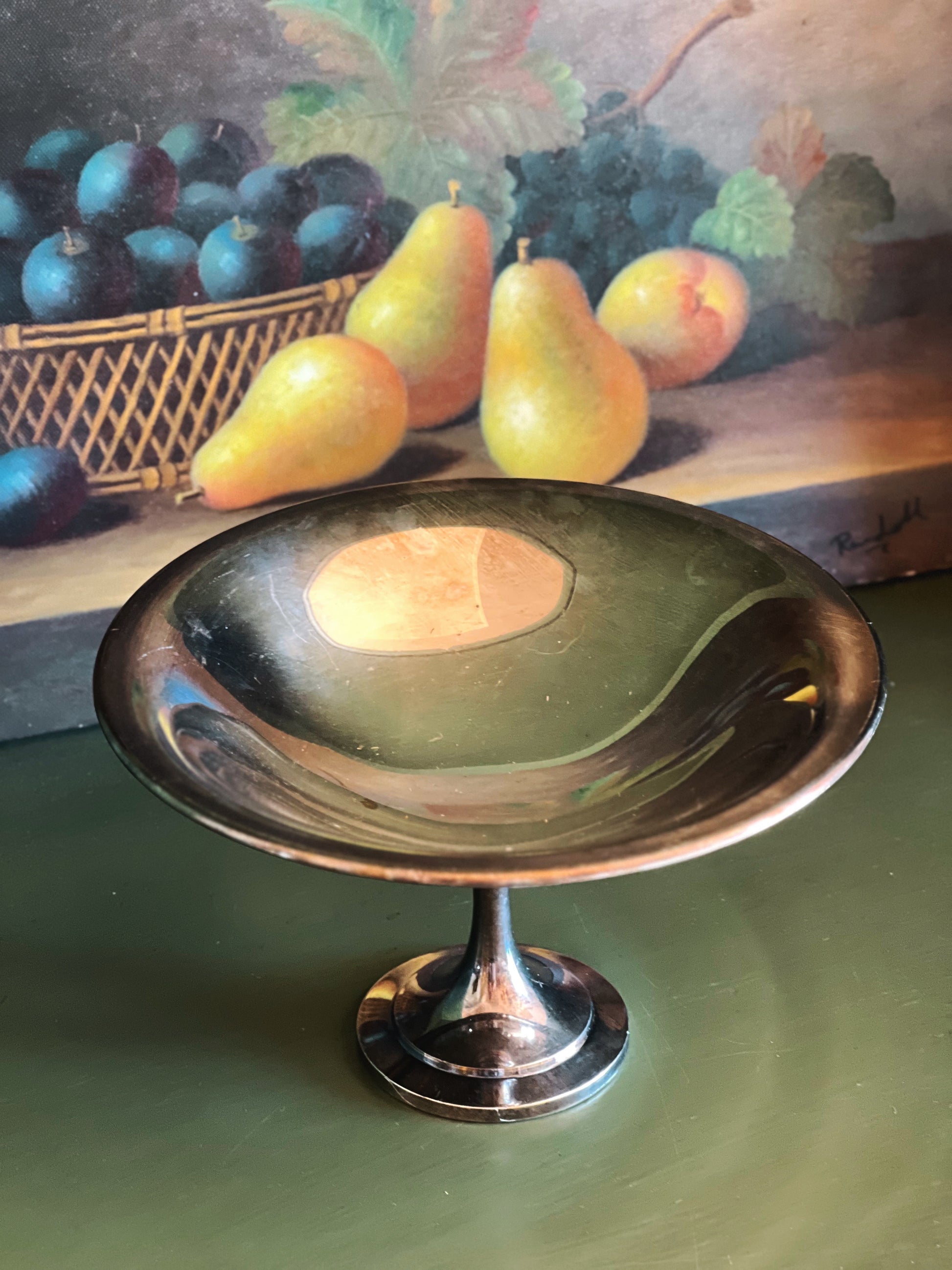 Vintage Wm Rogers Silver Pedestal