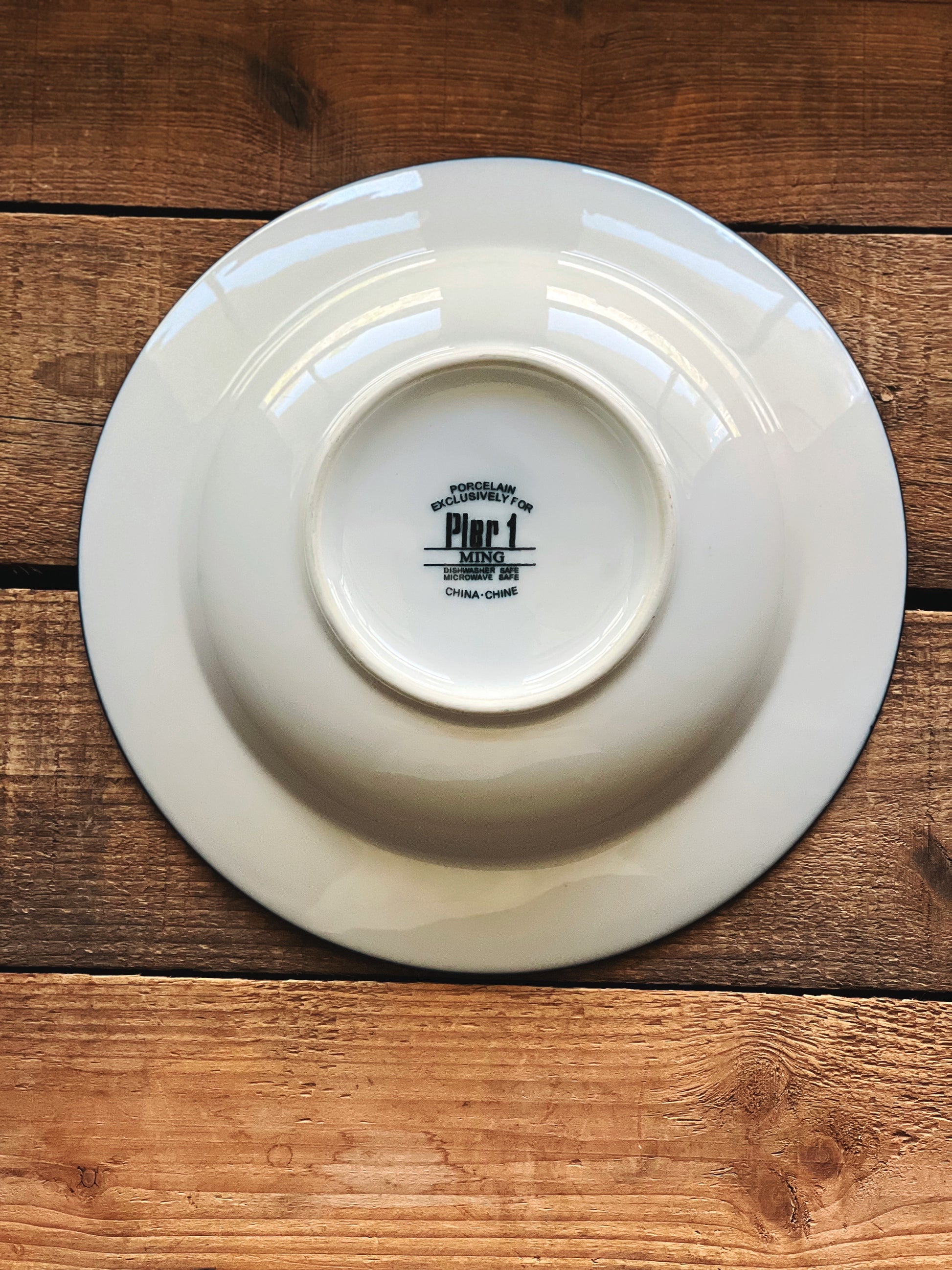 vintage Pier 1 Ming bowl floral maker's mark close up