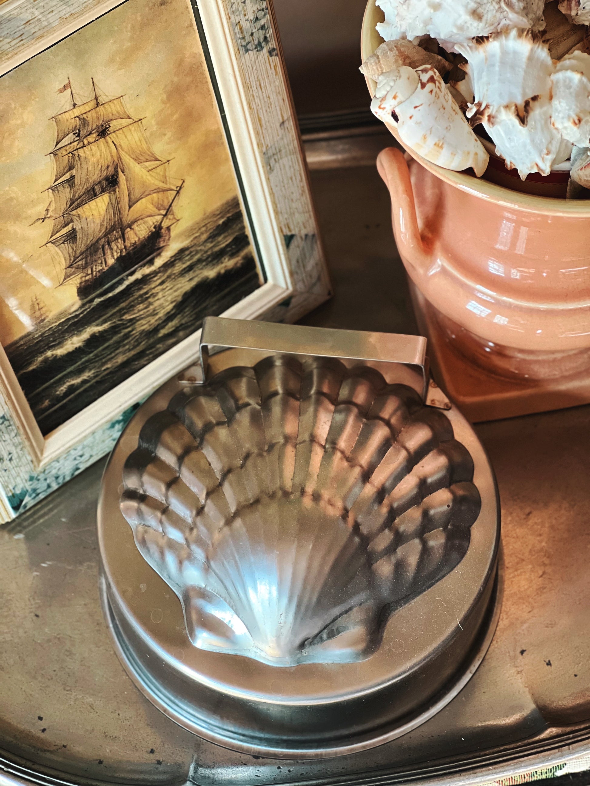 vintage scallop shell cake pan metal baking mold