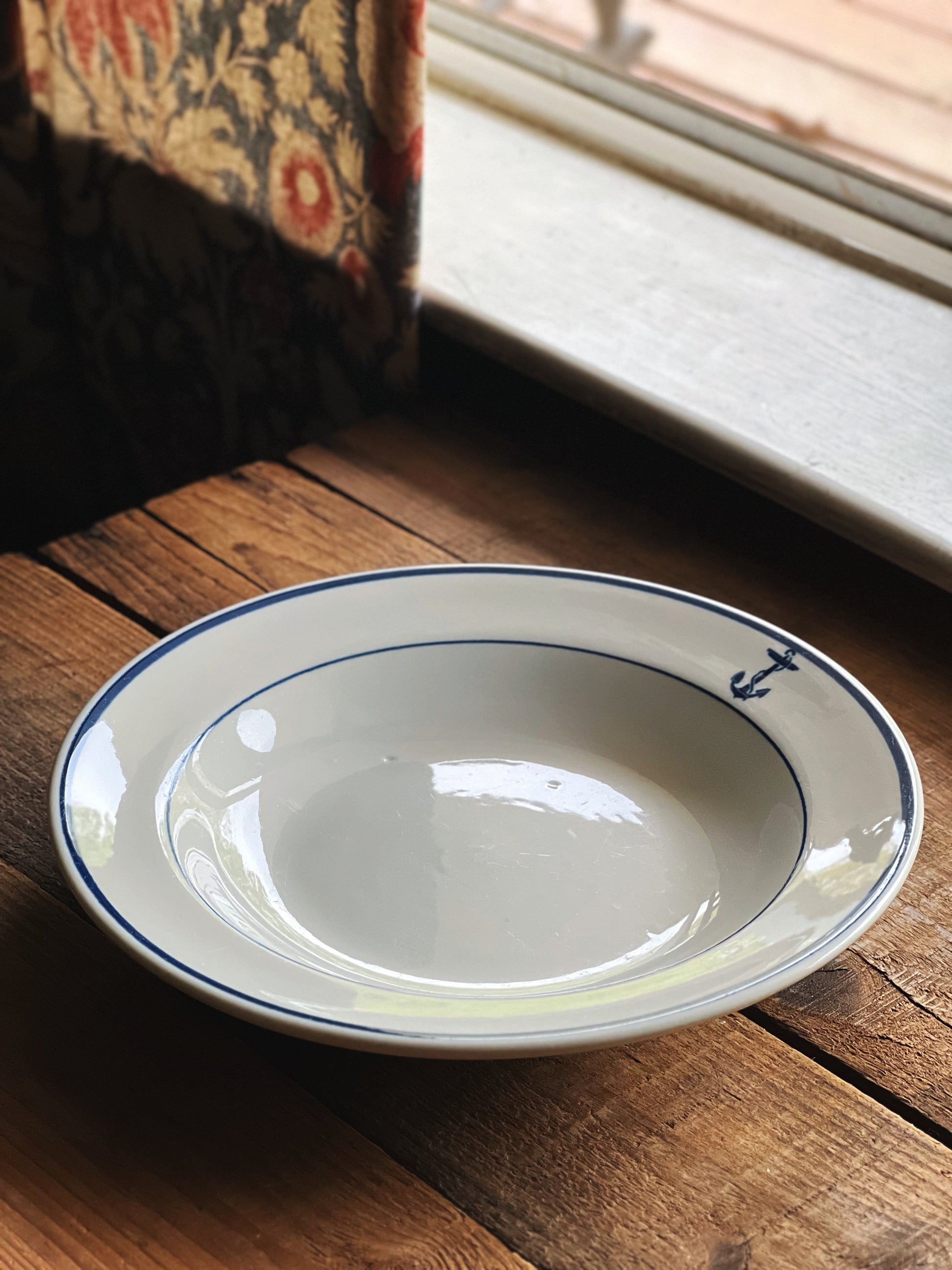 Vintage nautical anchor bowl Shenango China side view