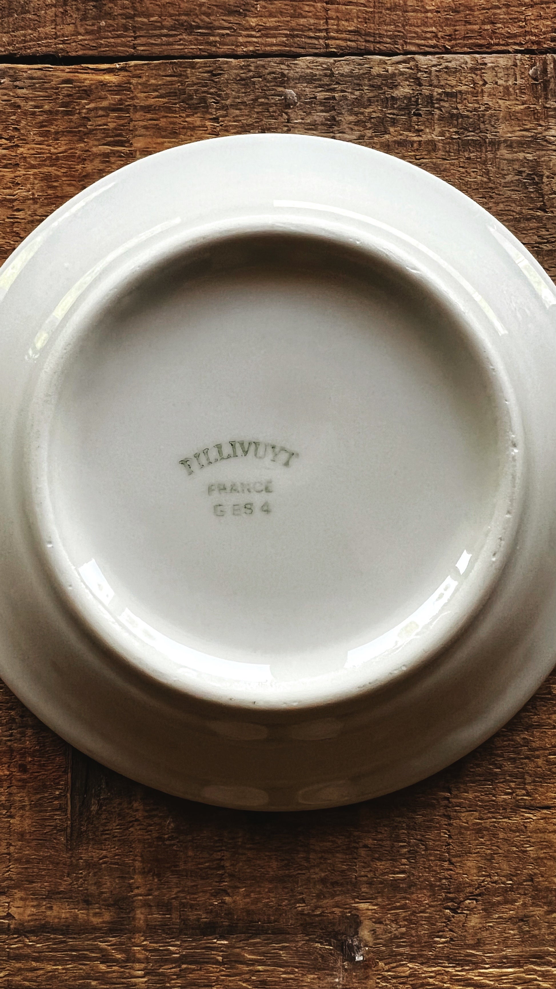 Backstamp of Pillivuyt France porcelain saucer showing maker’s mark
