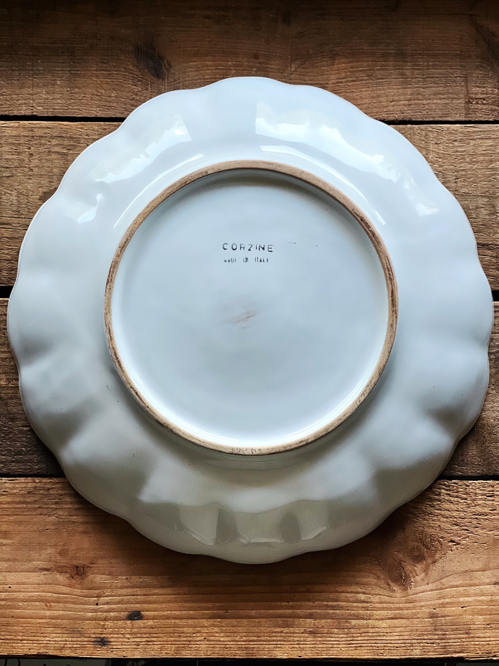 Bottom of ceramic bowl showing base and condition
