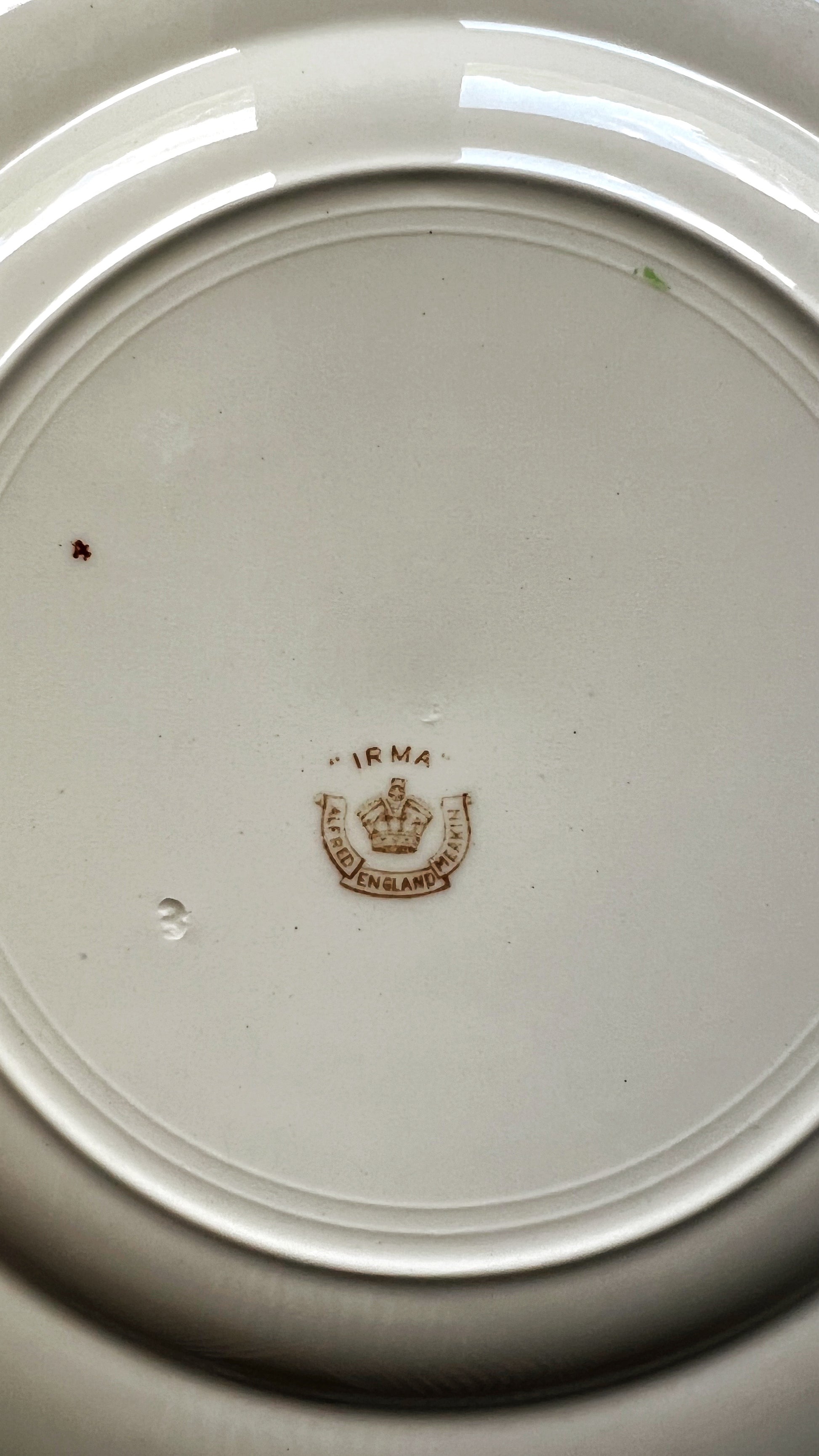 Close up view of Alfred Meakin Irma maker's mark