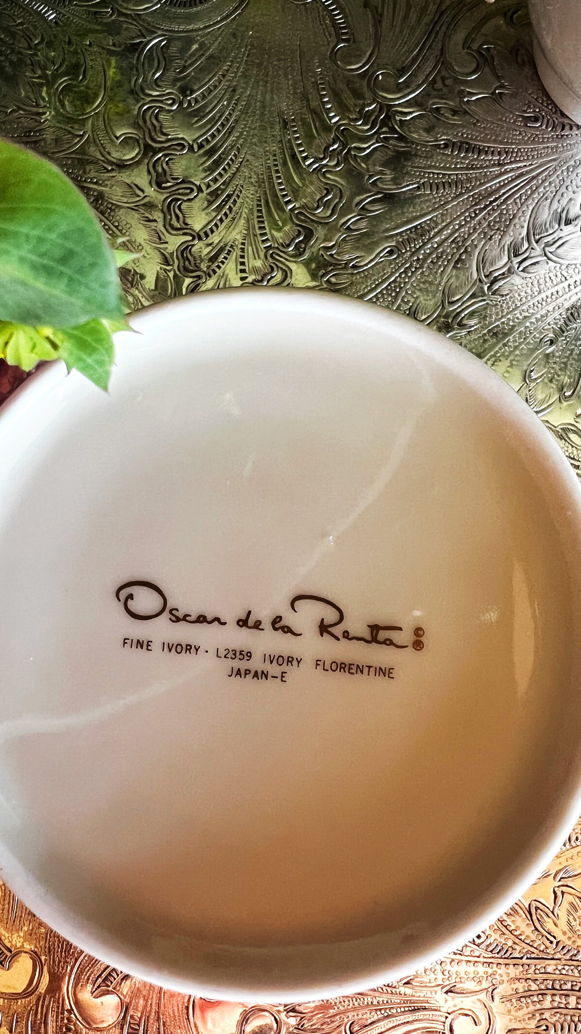 Bottom mark on Oscar de la Renta Florentine cup