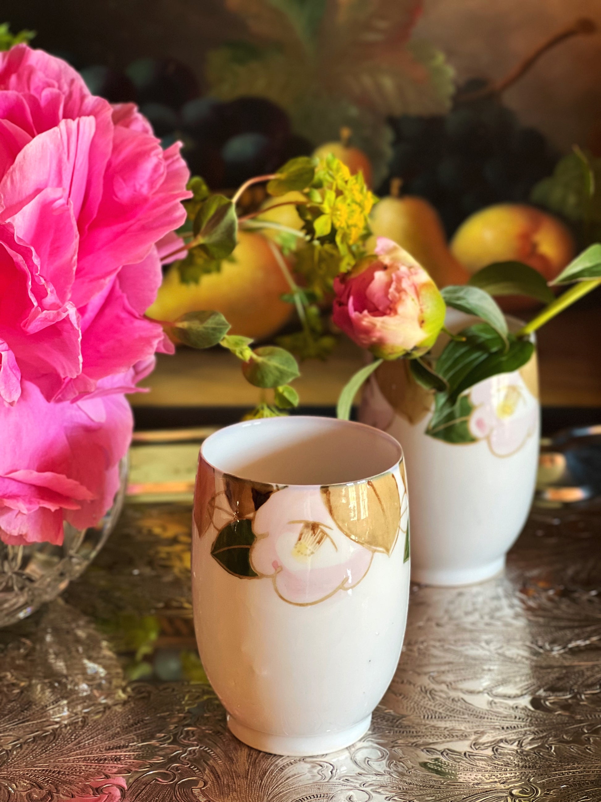 Vintage hand painted Arita Ware porcelain cup