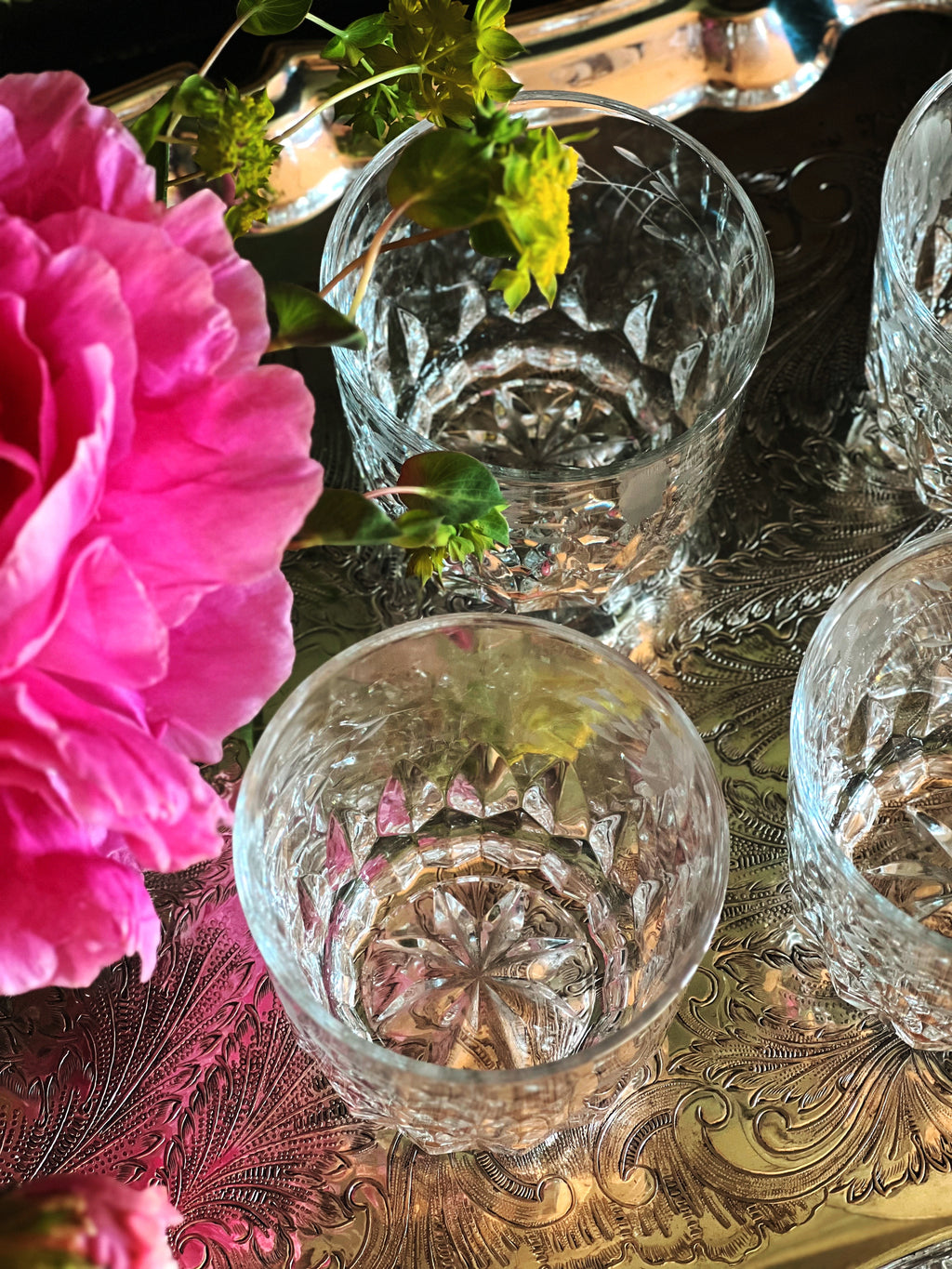 Starburst bottom of a vintage etched crystal double old fashioned glass 