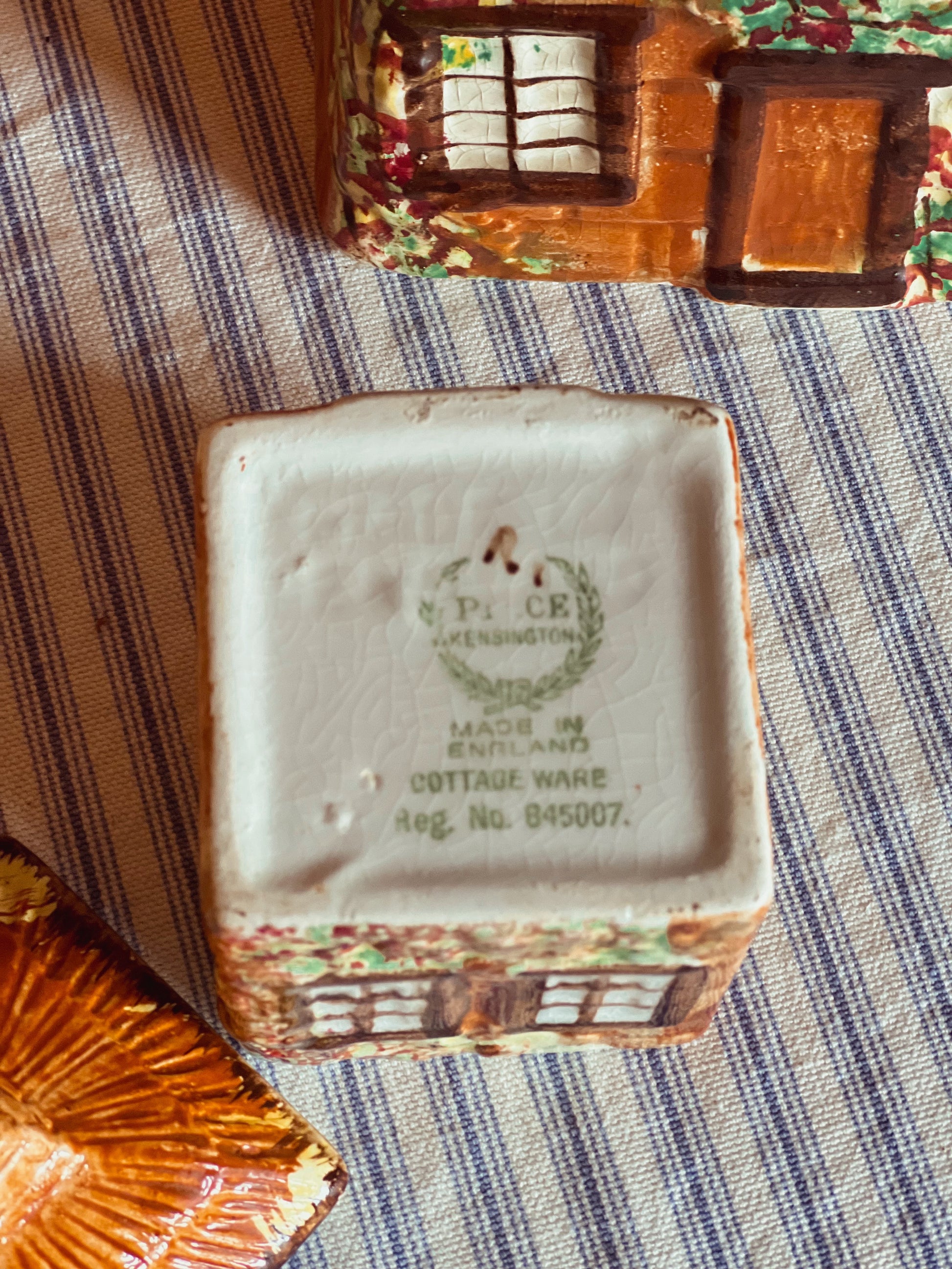 maker's mark on a vintage Price Bros Ye Olde Cottage covered sugar bowl with lid 