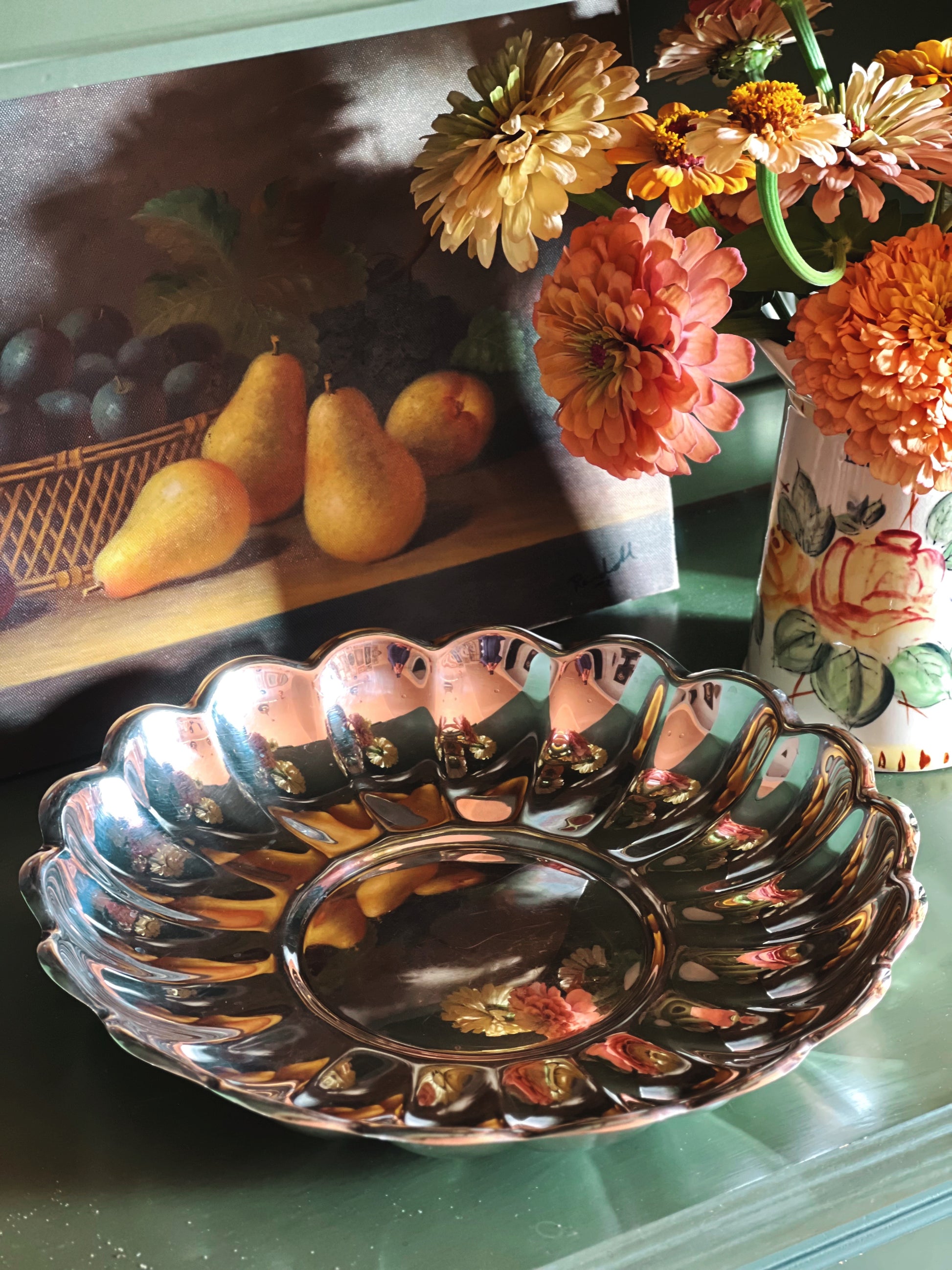 Vintage Reed & Barton Holiday silverplate chip and dip serving bowl with scalloped edge 
