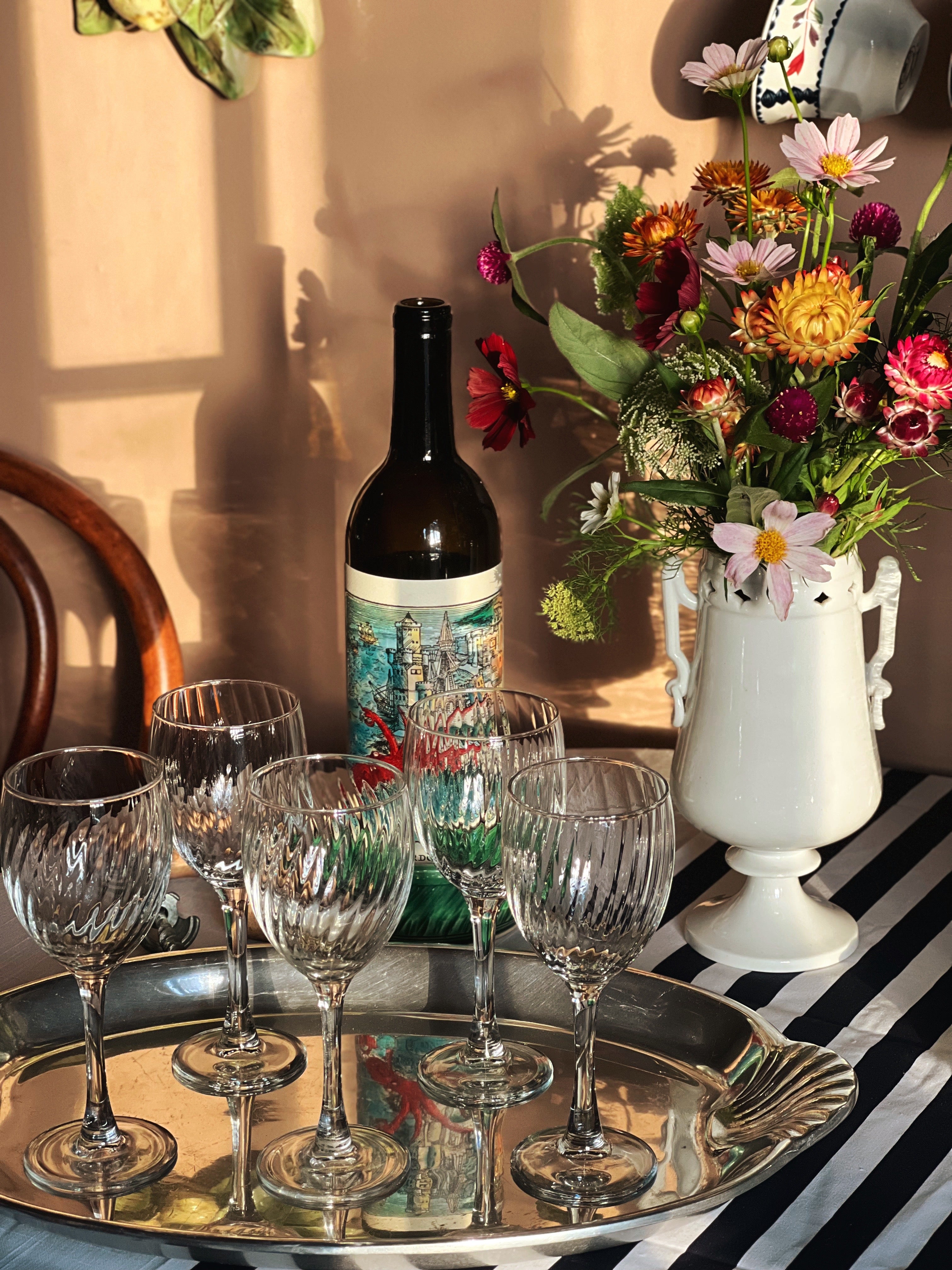 Vintage Arcoroc France Swirl Wine Glass | French Stemware