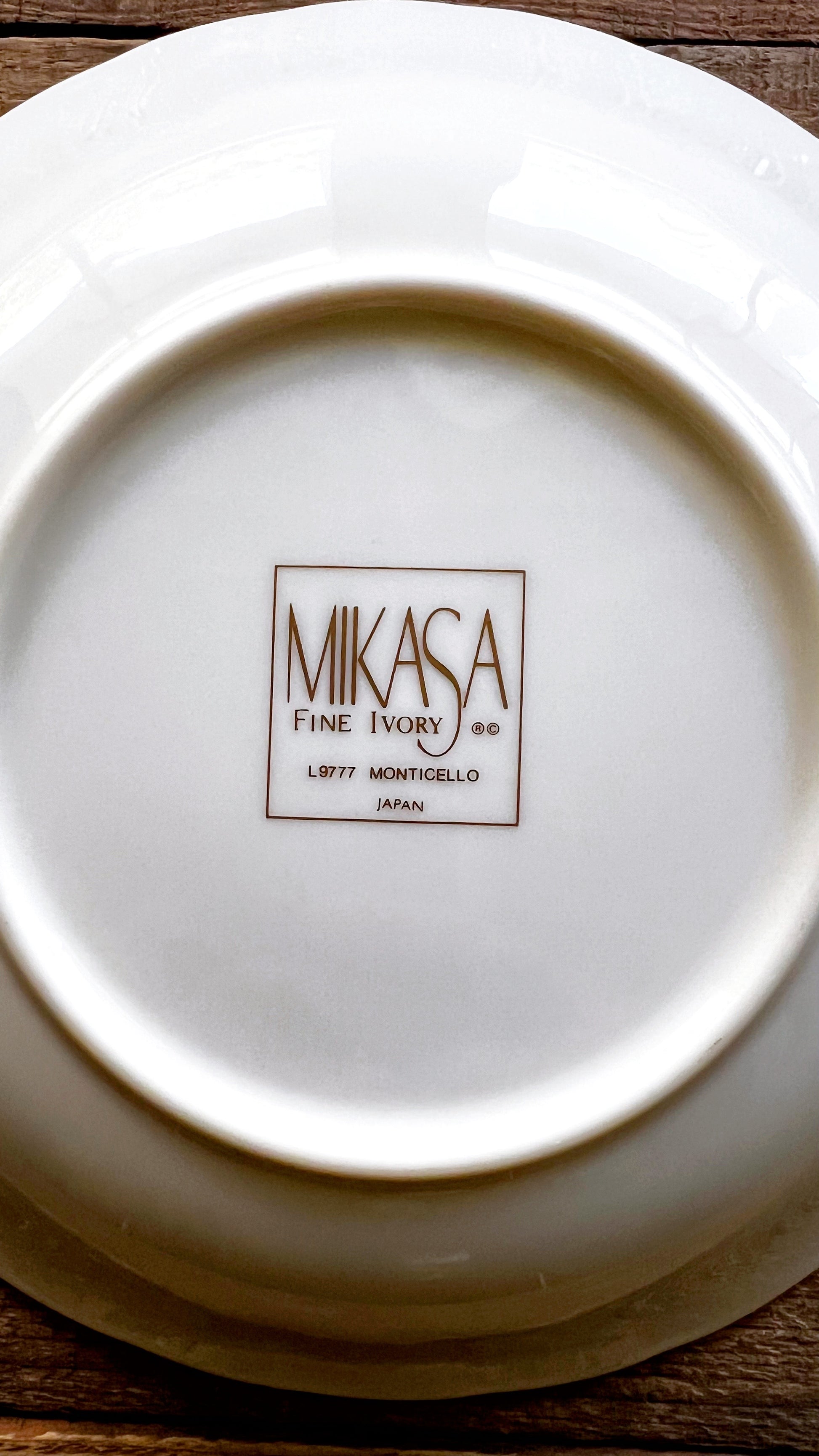 Mikasa Monticello branding on the back of a coupe soup bowl