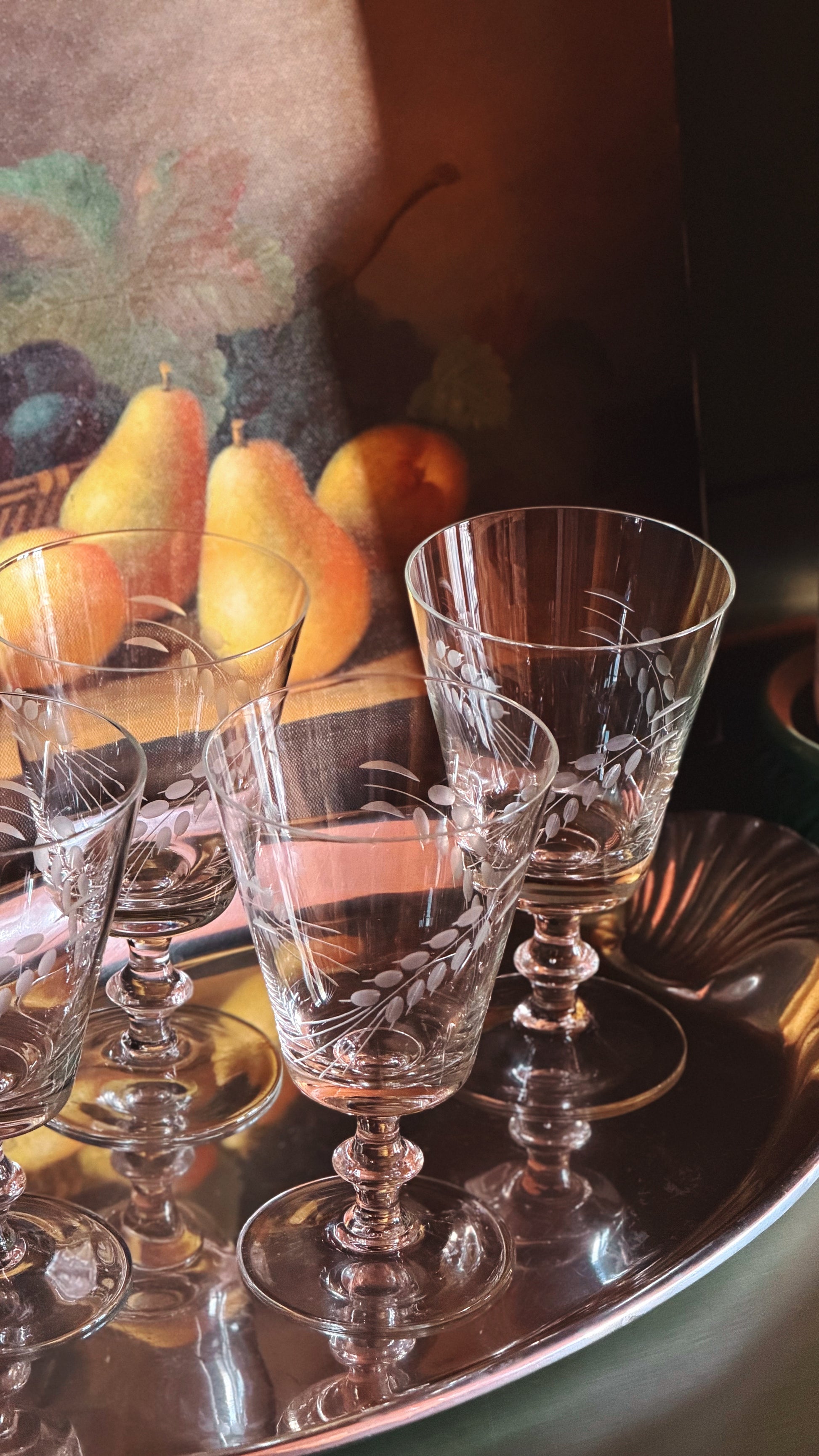 Set of 4 Vintage Etched Wine Glasses with Wheat Sheaf Design