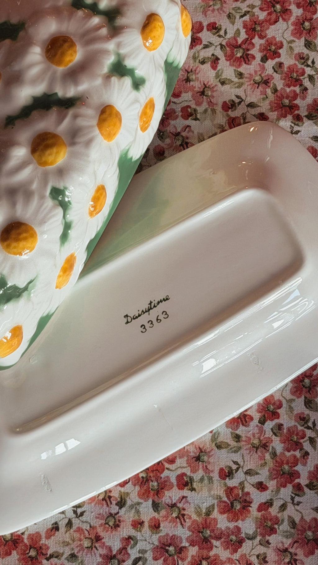 Lefton branding on a Daisytime Ceramic Butter Dish