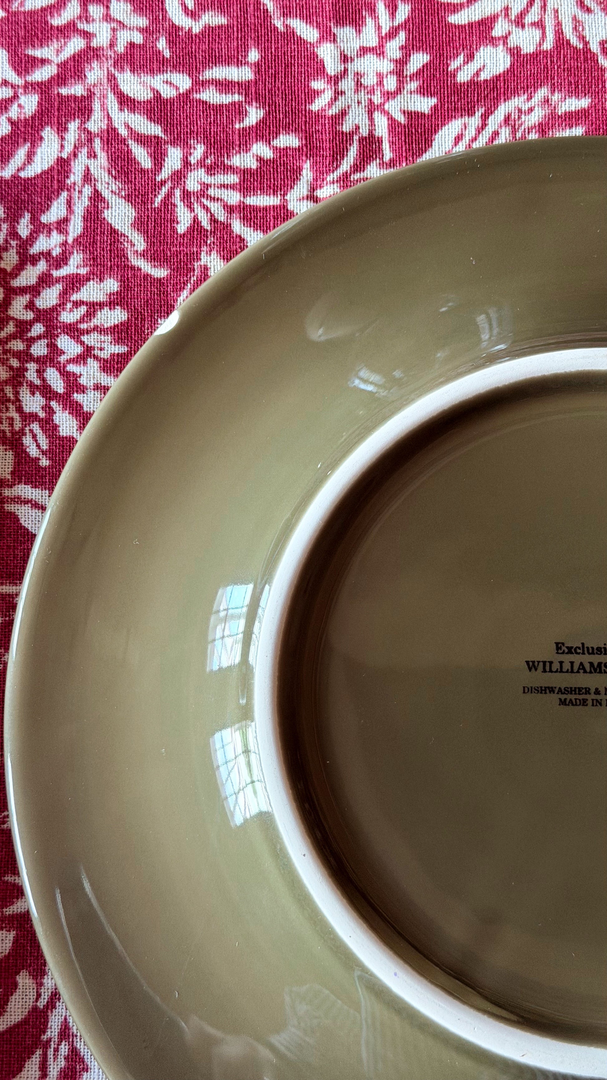 Williams Sonoma Portugal Green Glazed Salad Plate | 9.5”