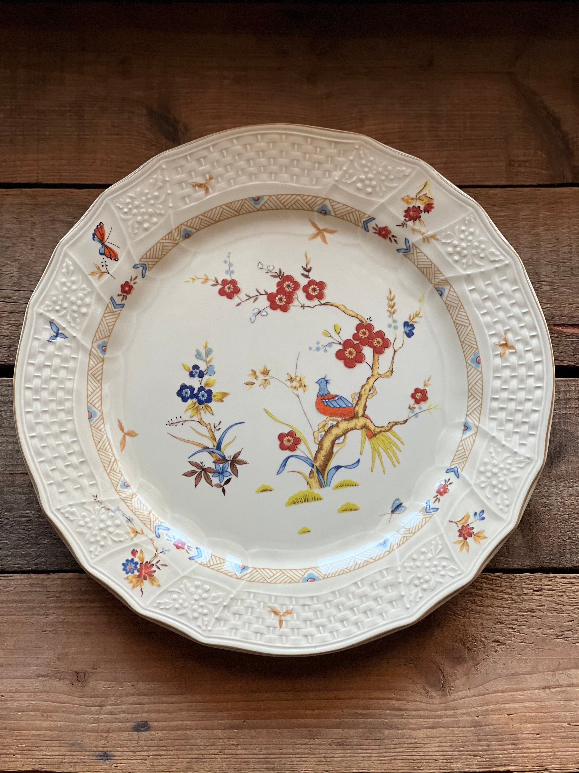 Vintage Mikasa Fine Ivory Shangri La Dinner Plate