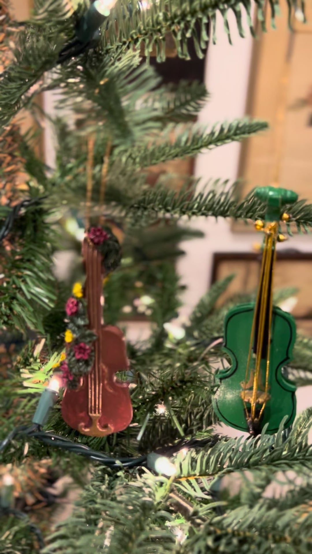 Vintage Pair of Violins Christmas Ornaments