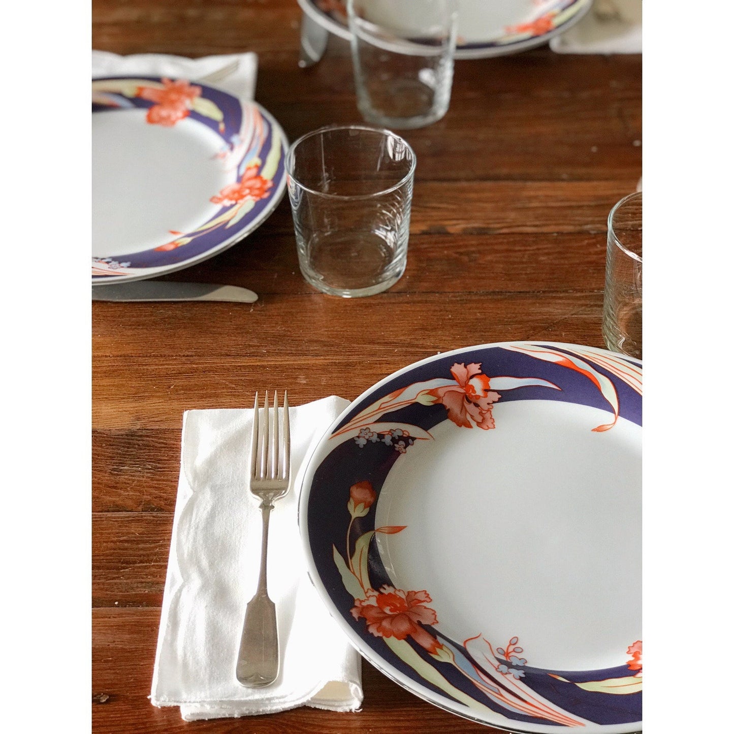 Set of 4 Vintage Seagull Fine China Floral Dinner Plates