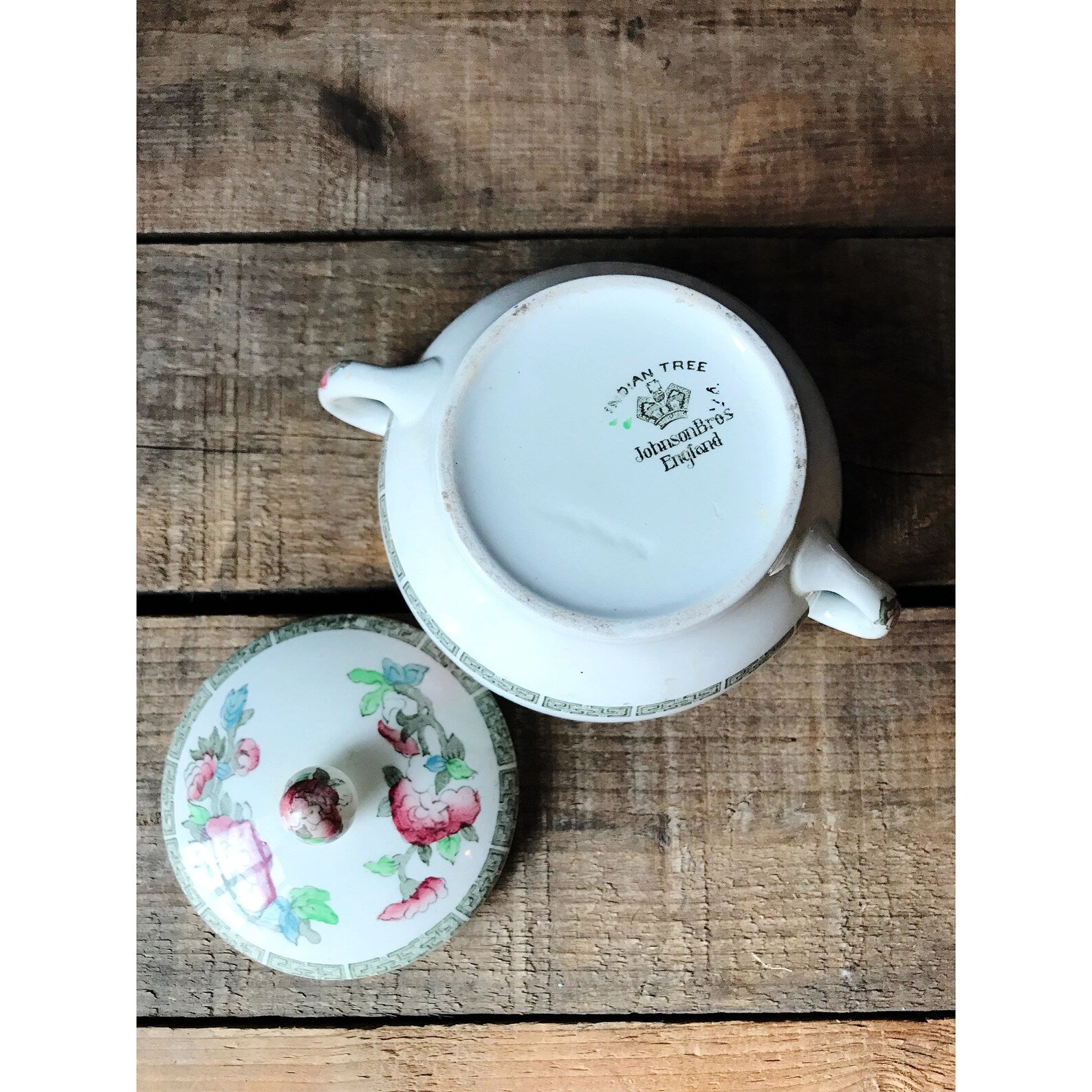 Vintage Johnson Brothers England Indian Tree Two Handle Sugar Bowl with Lid
