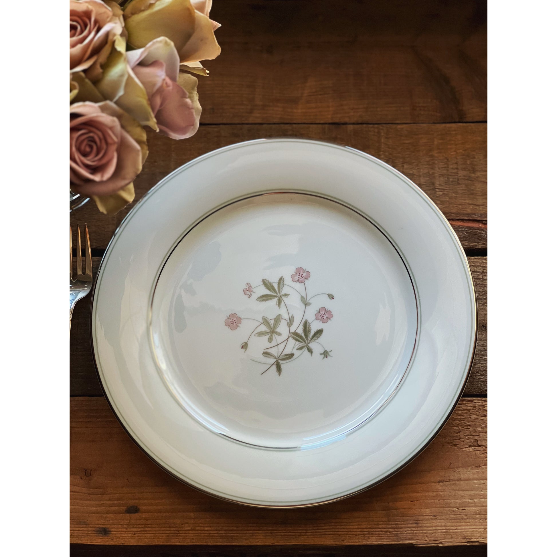 vintage Noritake Duane dinner plate