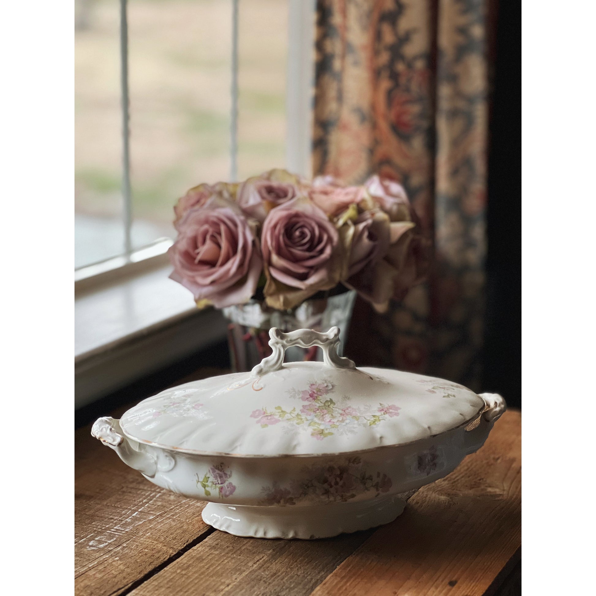 Vintage Anchor Pottery Semi Porcelain Oval Covered Vegetable Bowl