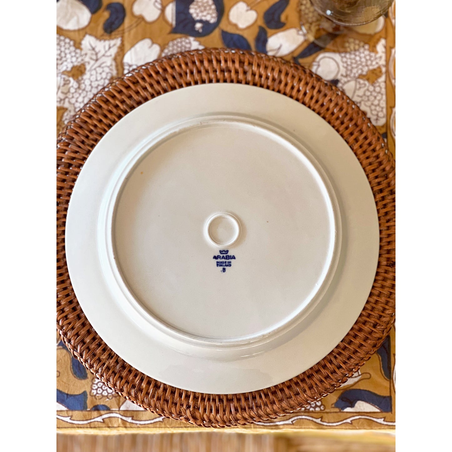 Vintage Arabia of Finland Anemone Blue Dinner Plate