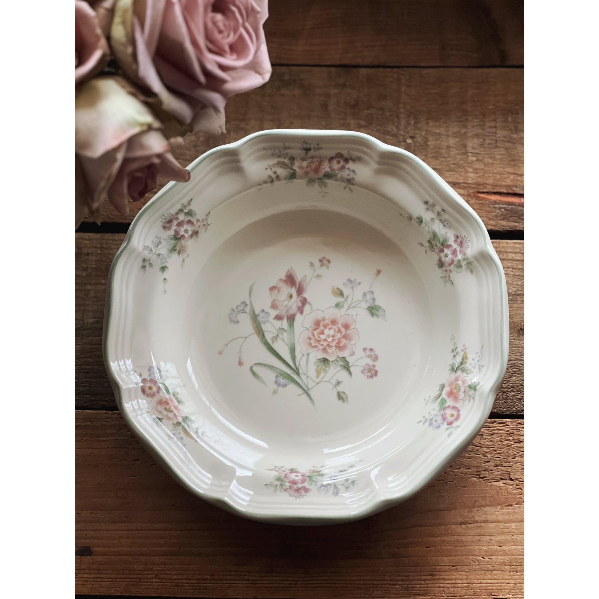 Vintage Mikasa Heritage Peony Bouquet Soup Bowl