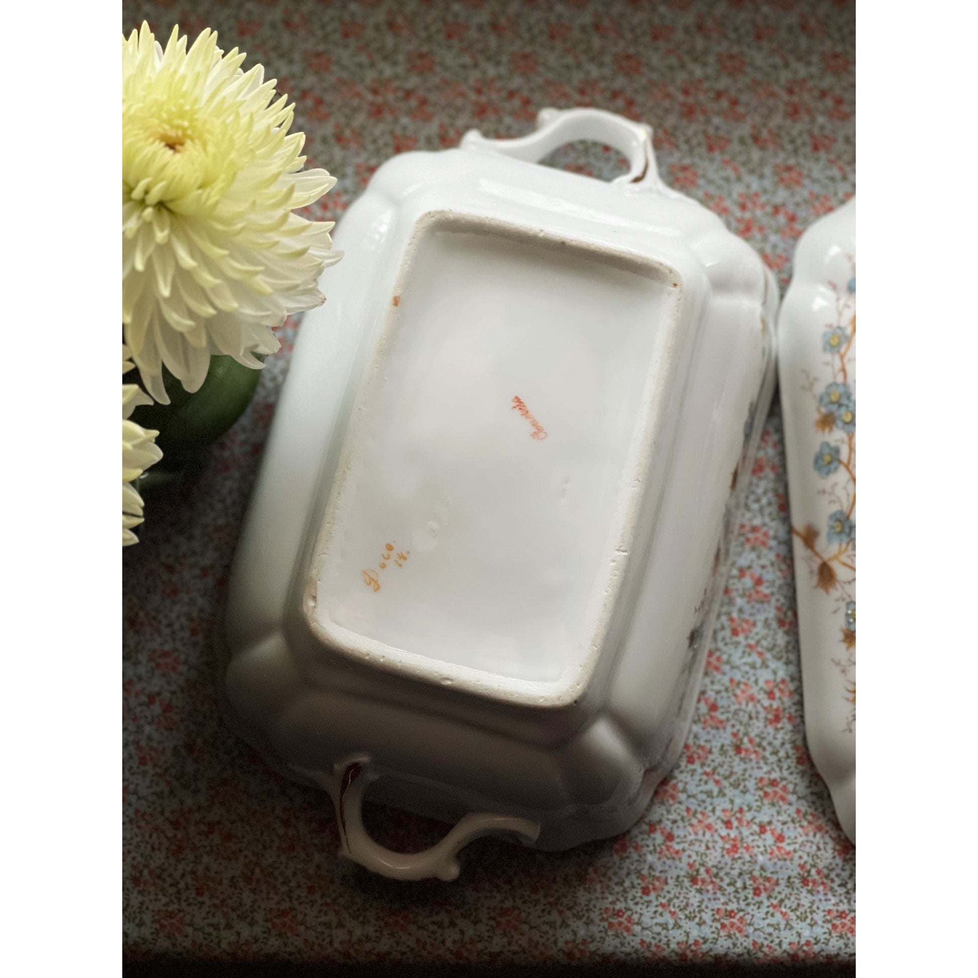 Hand Painted Vintage Altrohla Austria Covered Vegetable Dish / Tureen