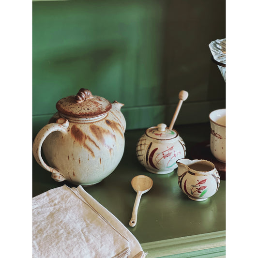 Vintage Stoneware Sugar Bowl & Creamer Set
