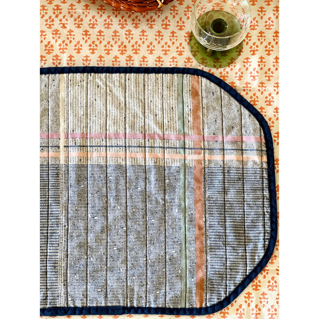 Set of 6 vintage Blue Chambray Placemats