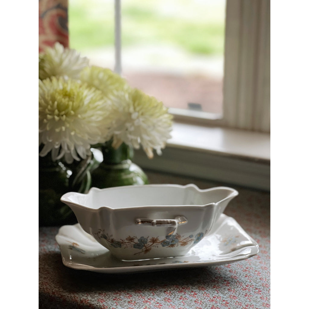 Hand Painted Vintage Altrohla Austria Gravy Boat with Under Plate