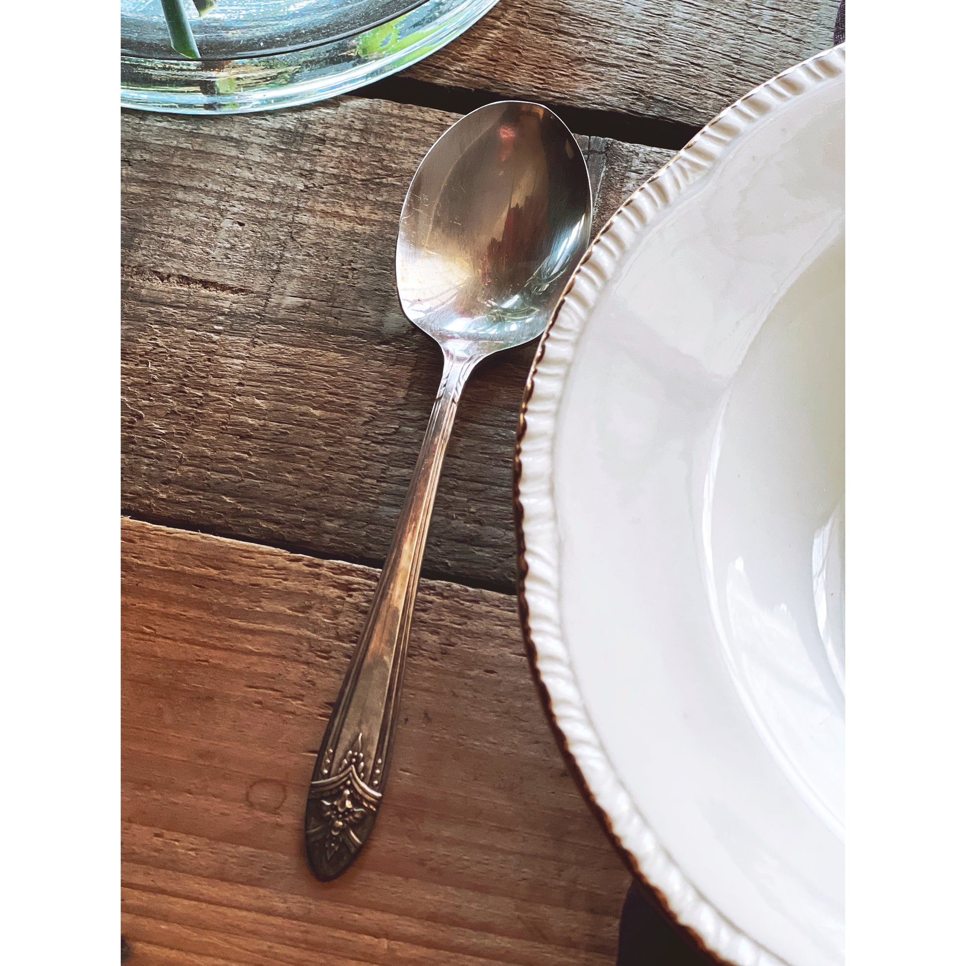 Wm A Rogers Oneida Ltd La Ronnie sugar spoon