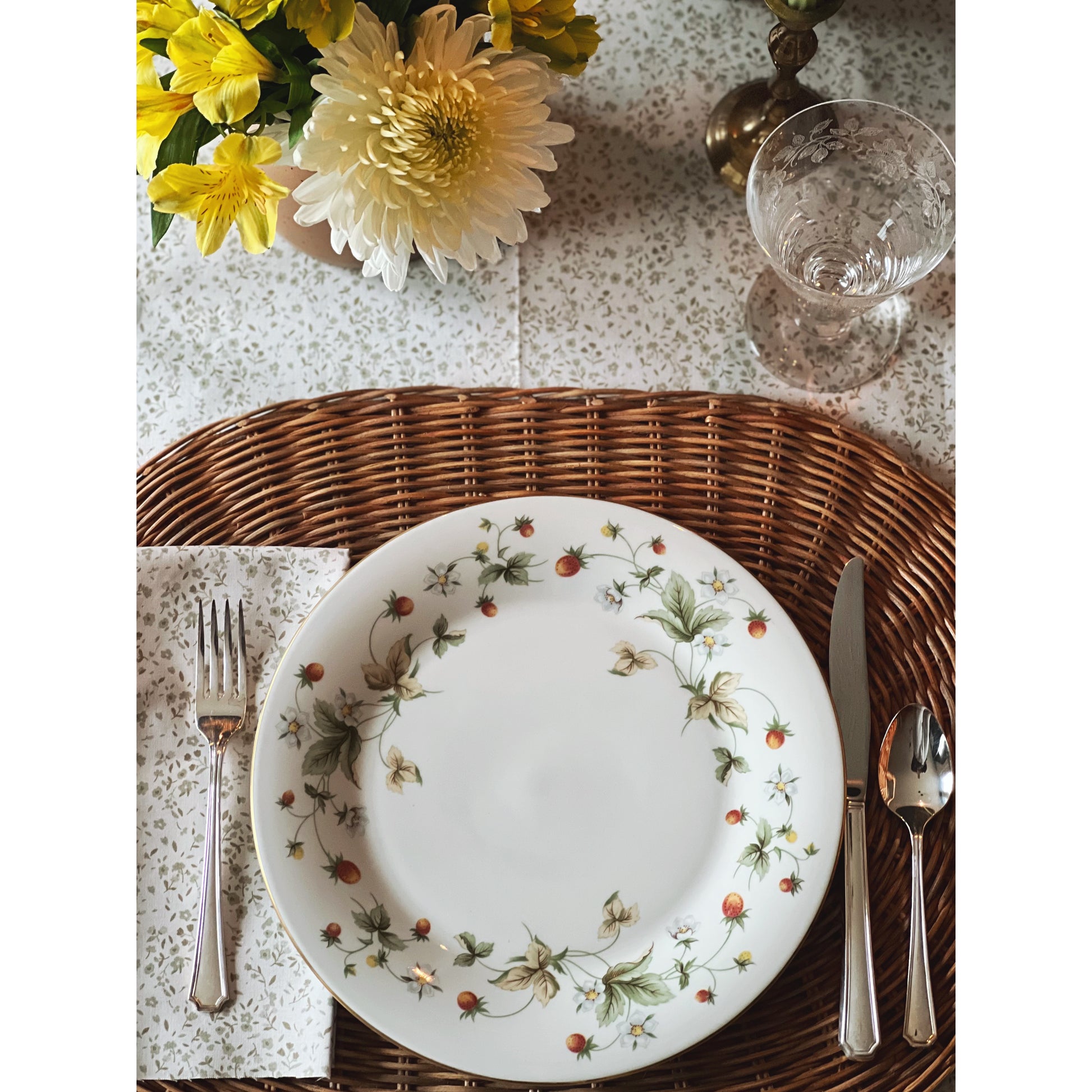 Vintage Royal Doulton Strawberry Cream Dinner Plate