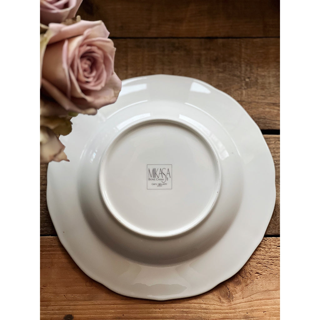 Vintage Mikasa Bone China Bellamy Set of 4 Rimmed Soup Bowls