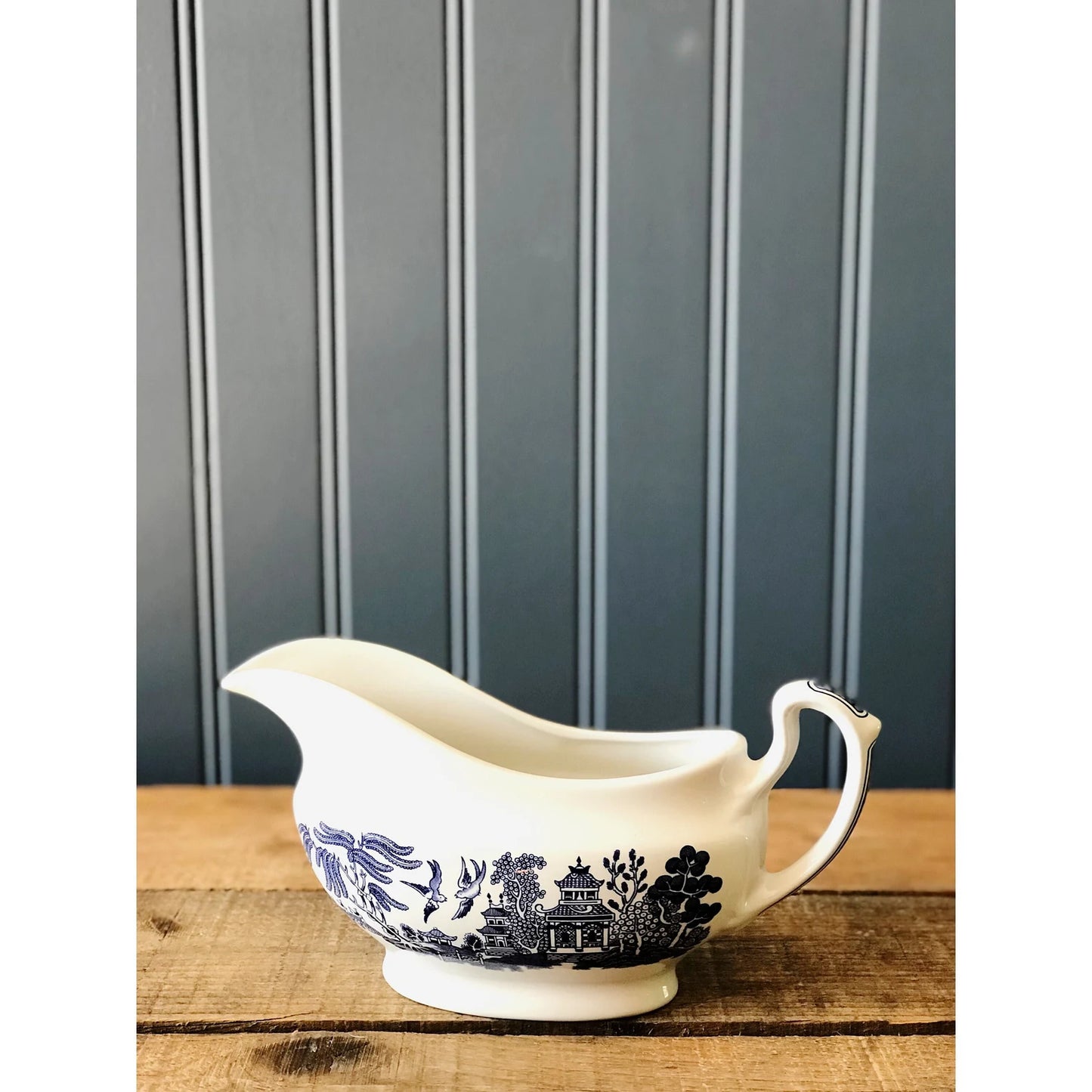 Vintage Churchill England Blue Willow Gravy Boat