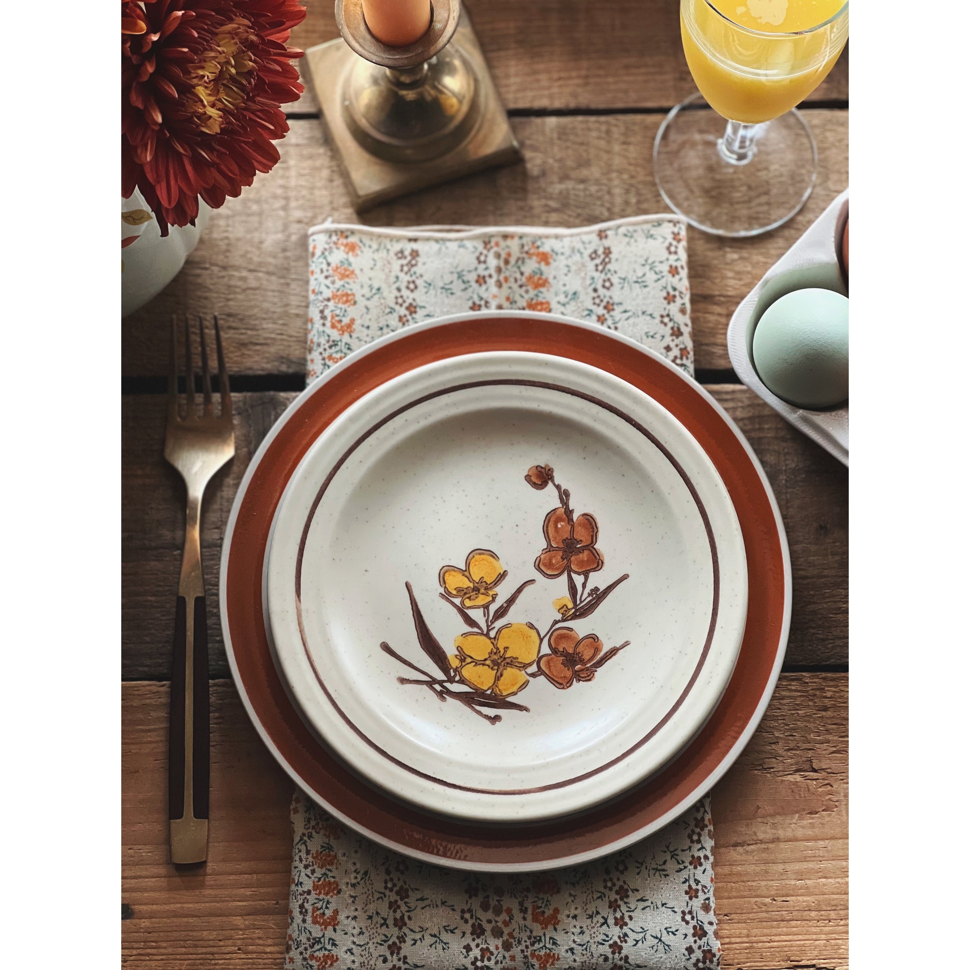 Set of 4 Floral Stoneware Bread and Butter Plates / Vintage Dessert Plates