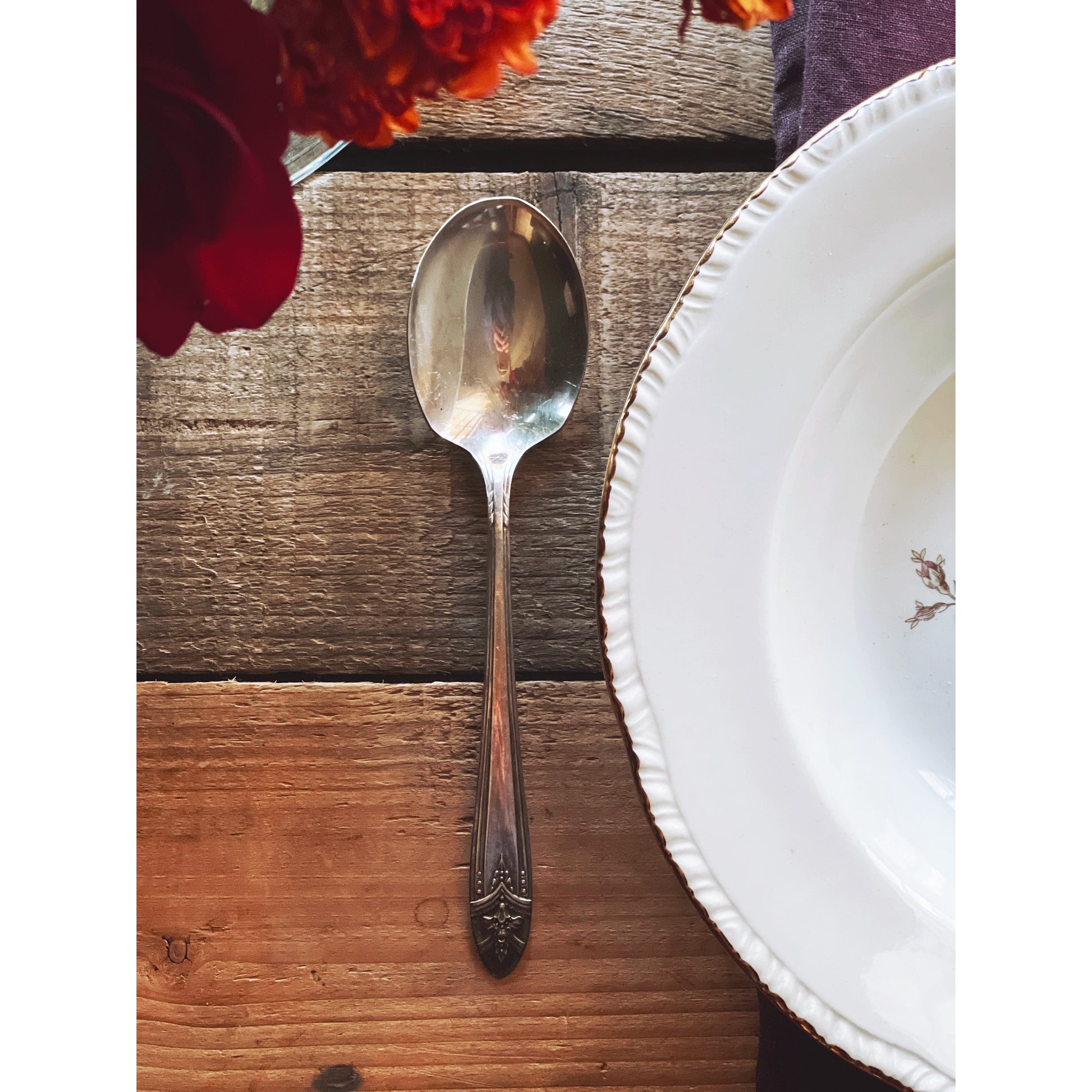 Wm A Rogers Oneida Ltd La Ronnie Sugar Spoon